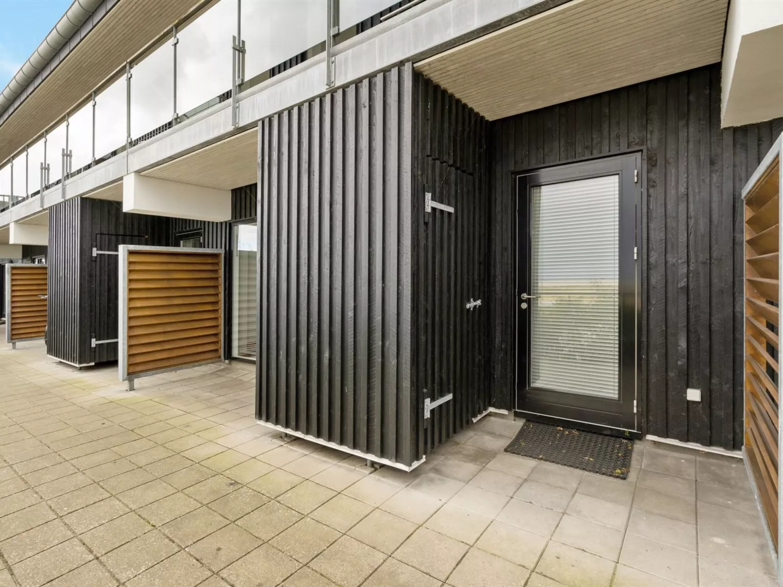 "Theis" - 100m from the sea-Outside