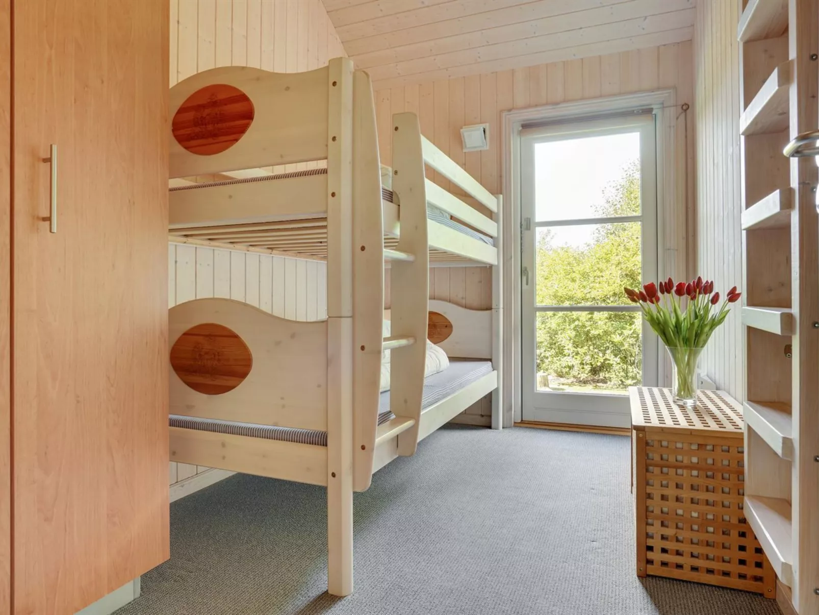 "Krister" - 250m to the fjord-Inside