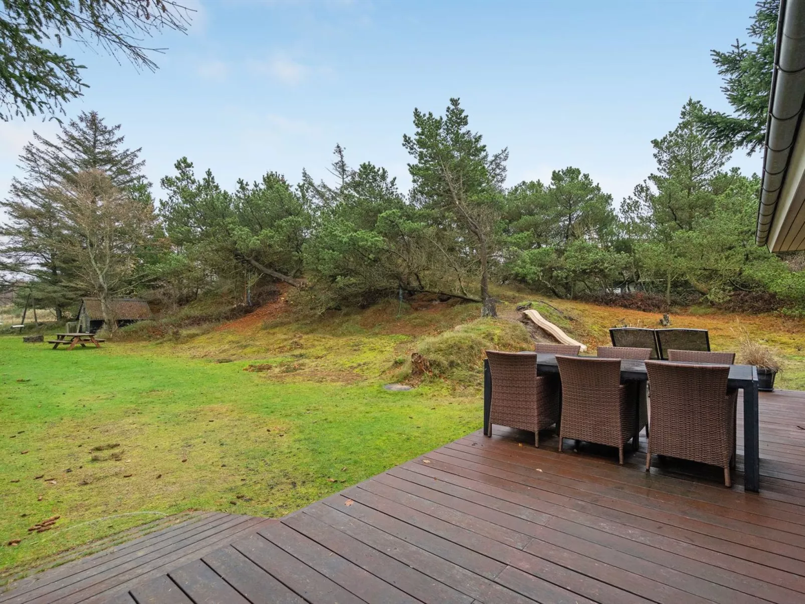 "France" - 1.1km from the sea-Draußen