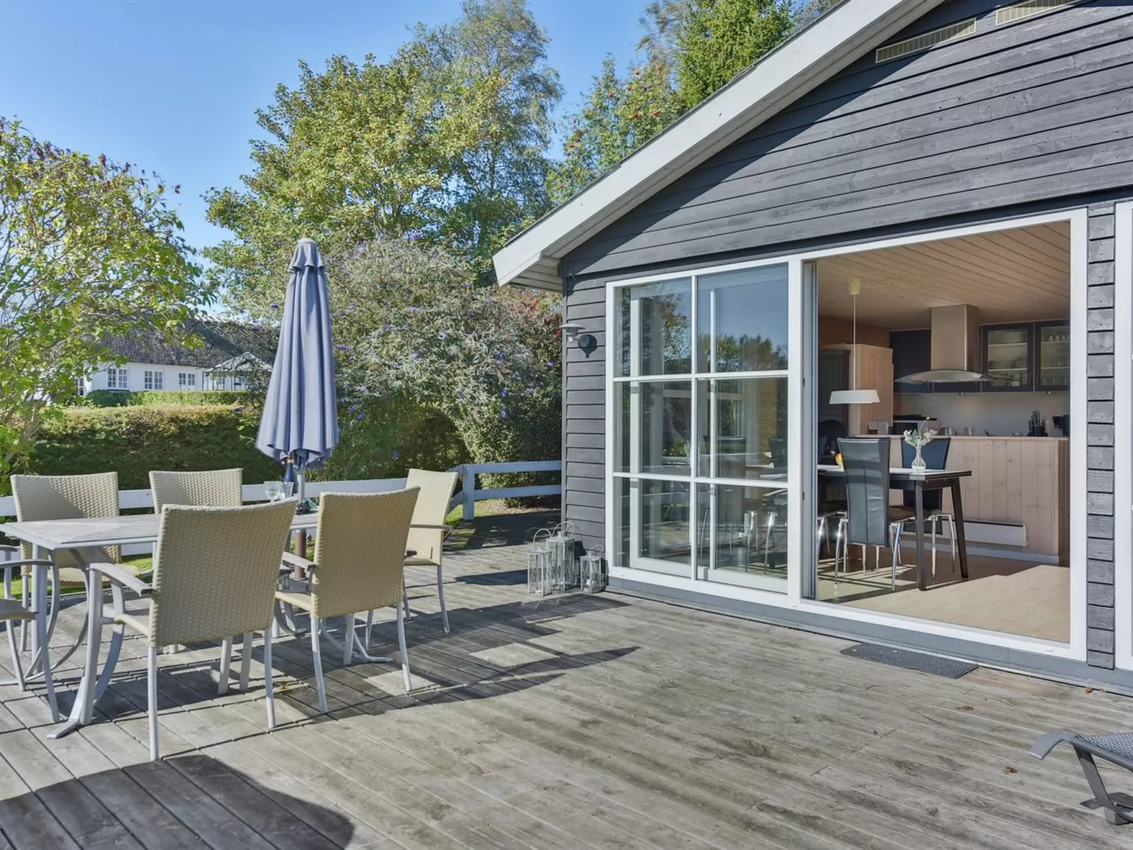 "Leandra" - 600m from the sea-Outside