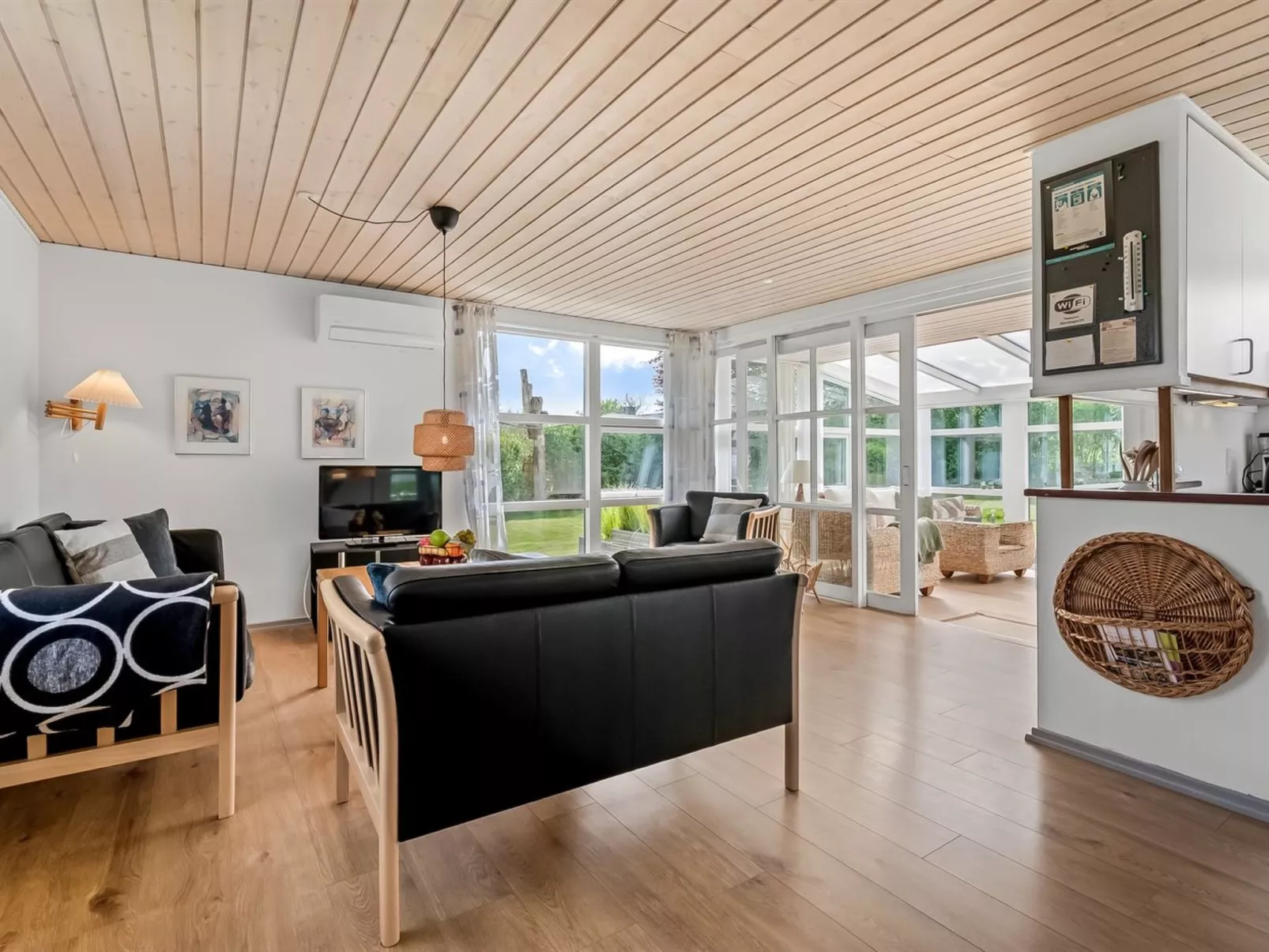 "Teija" - 300m from the sea-Inside