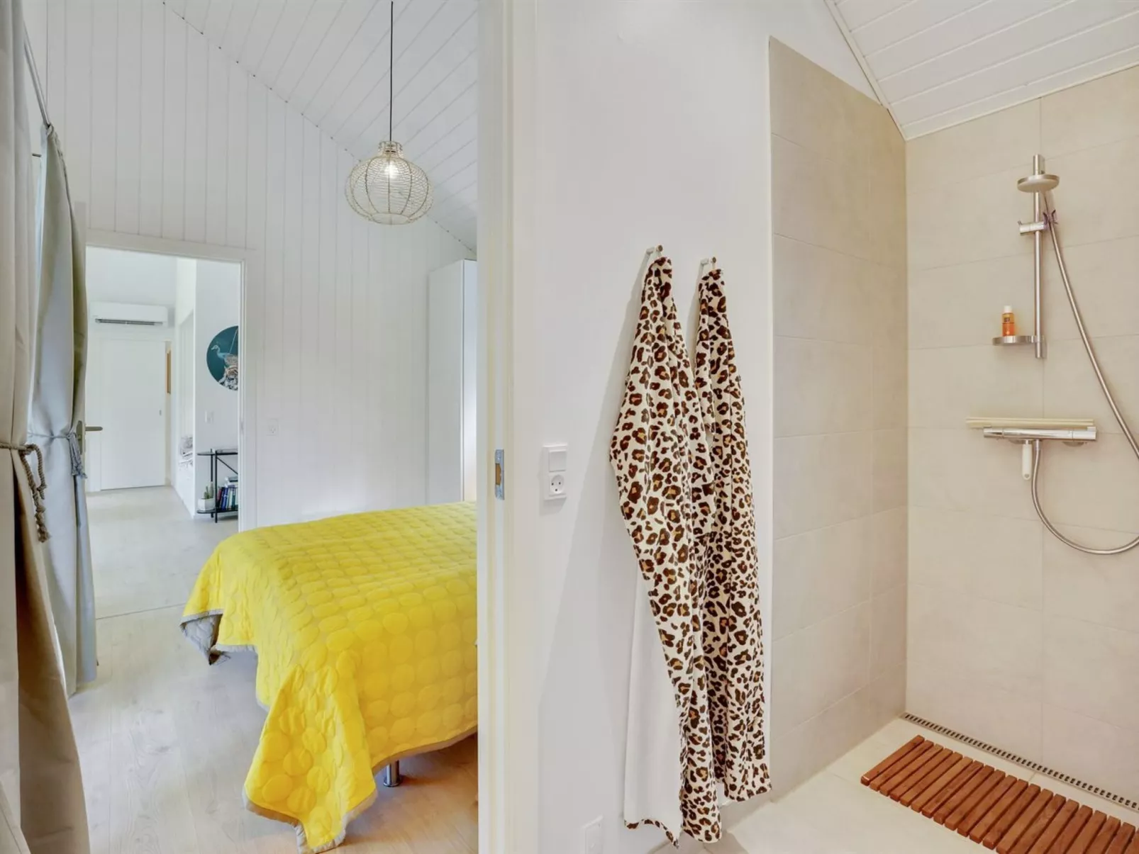 "Tilke" - 400m from the sea-Inside