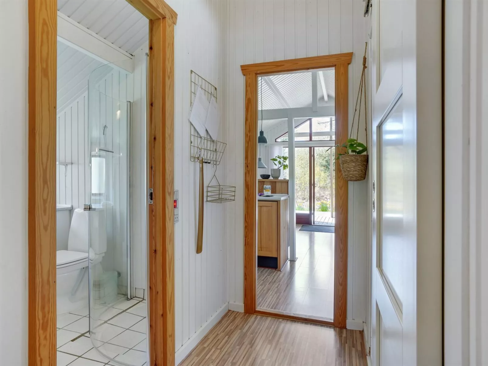 "Aghwith" - 1.2km from the sea-Inside