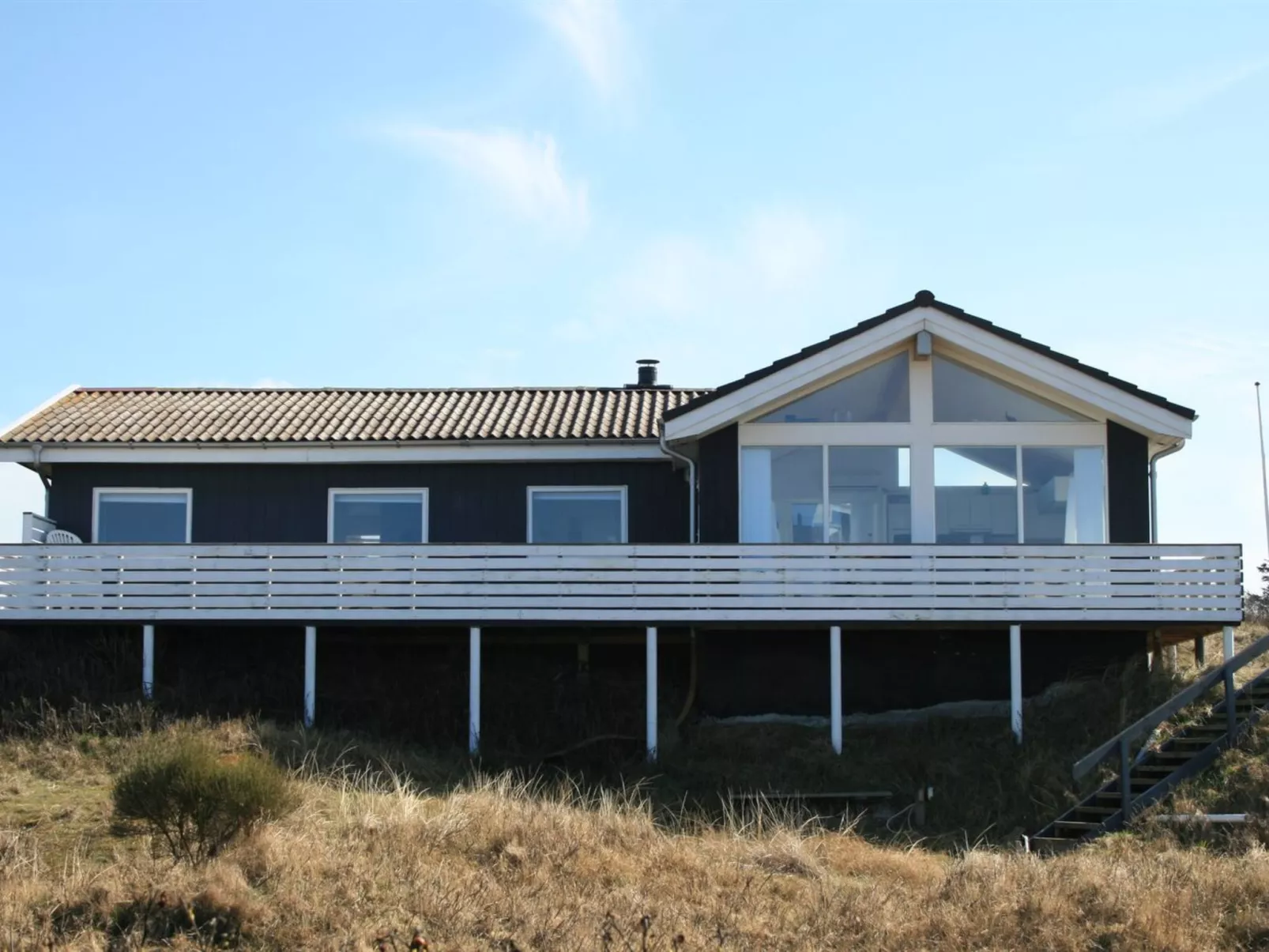 "Ute" - 200m from the sea-Outside