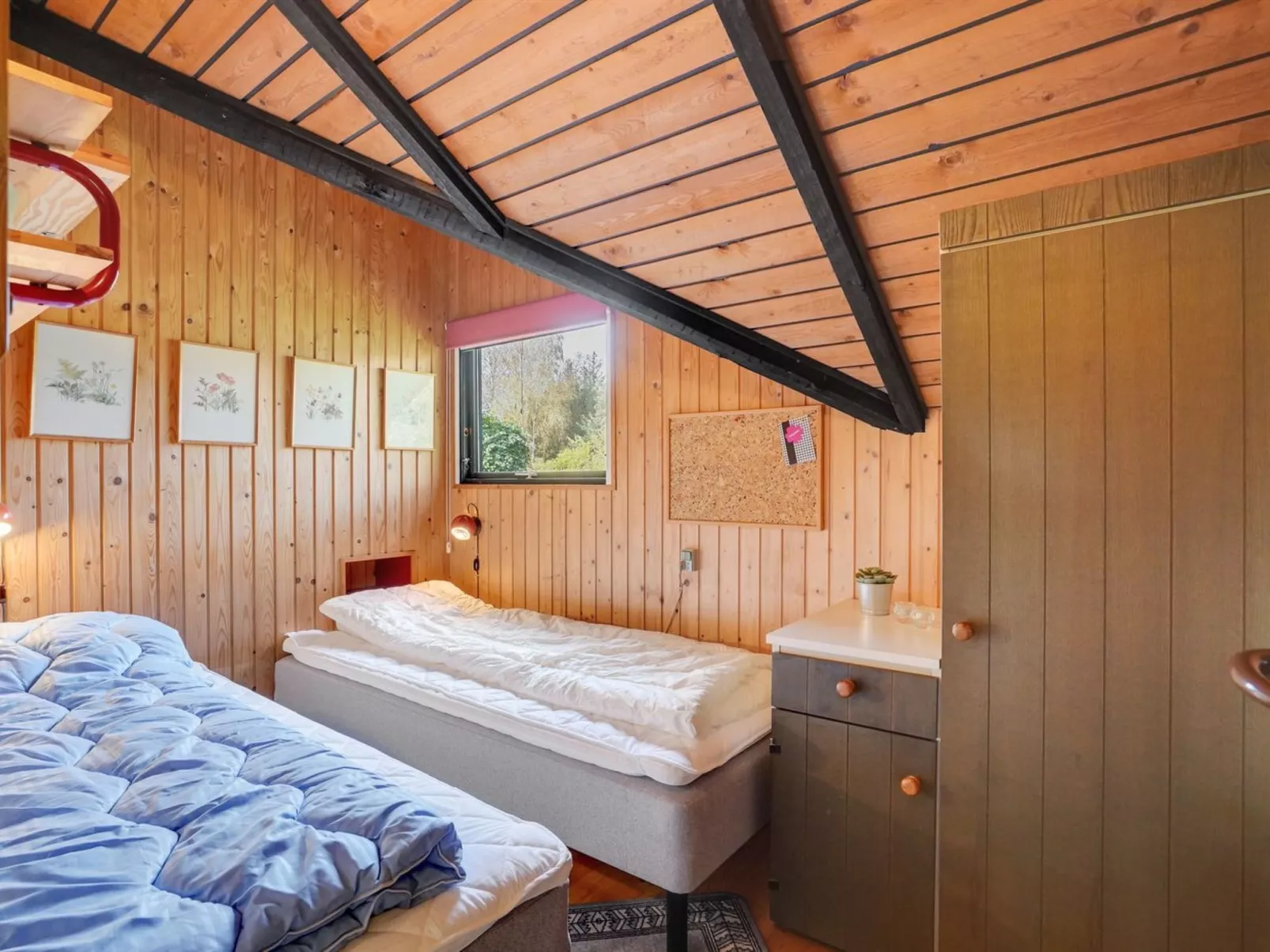 "Tenho" - 4.4km from the sea-Drinnen