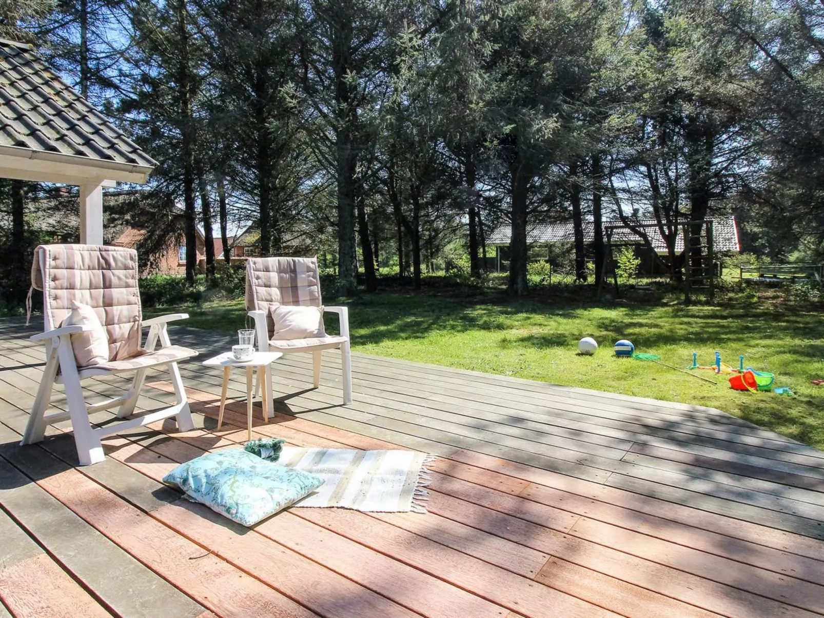 "Elfrun" - 250m from the sea-Outside