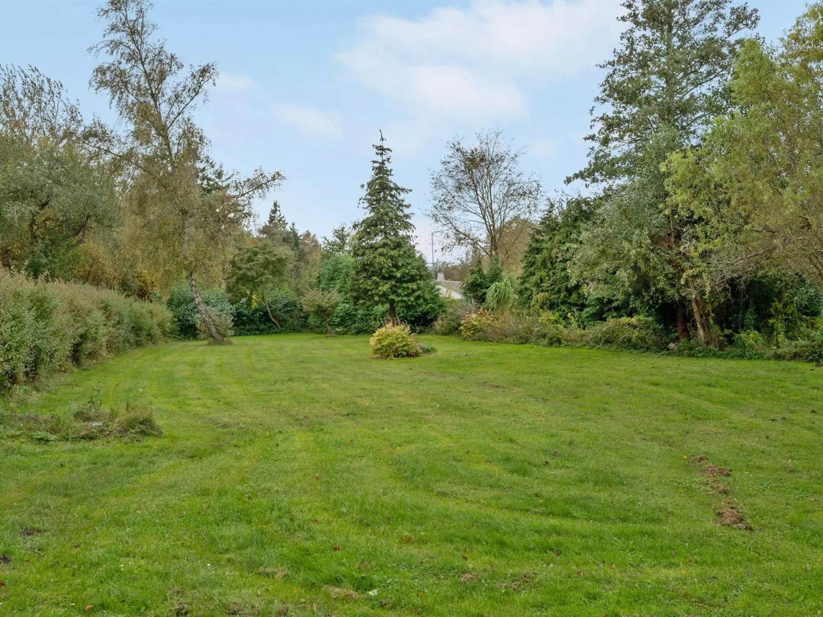 "Trixie" - 1km from the sea-Draußen