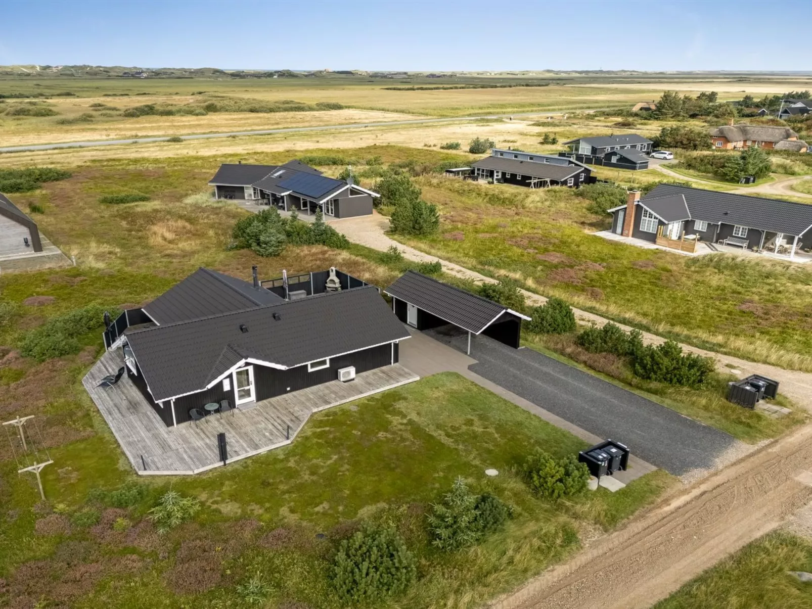 "Christan" - 1.2km from the sea-Outside