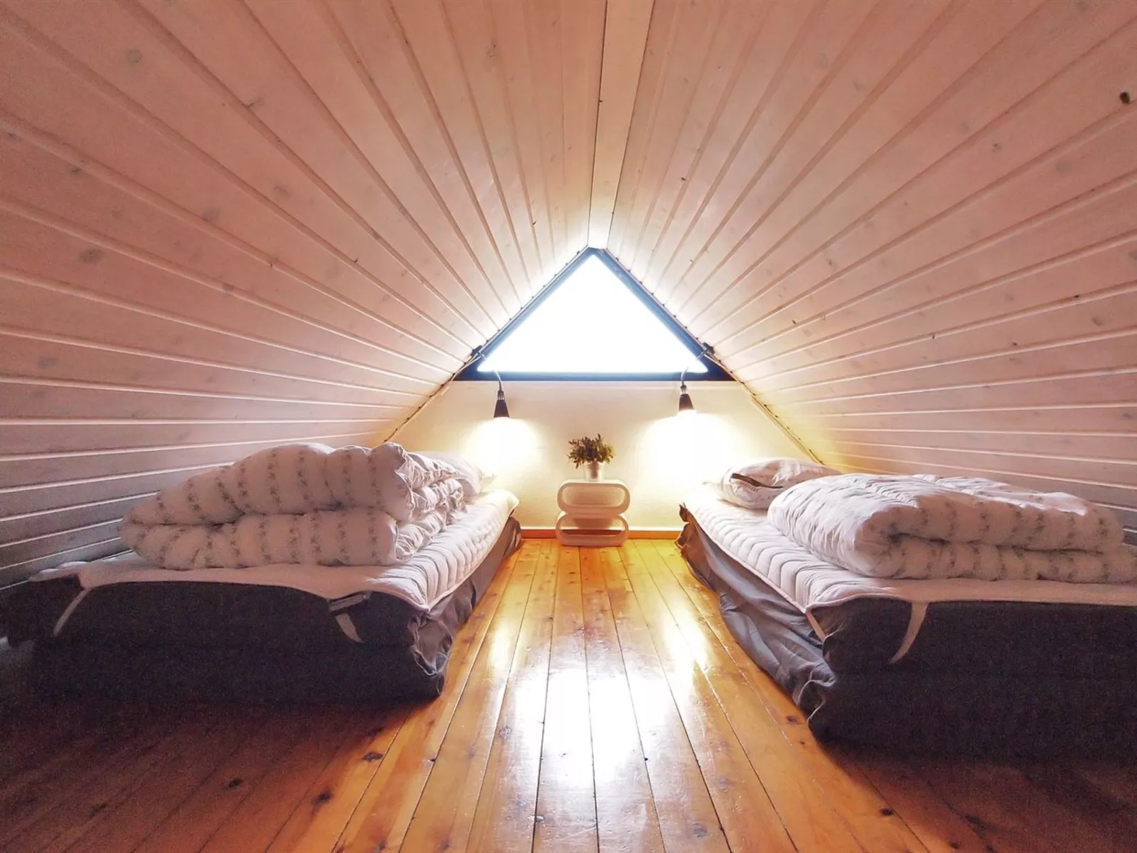 "Elbert" - 100m from the sea-Drinnen