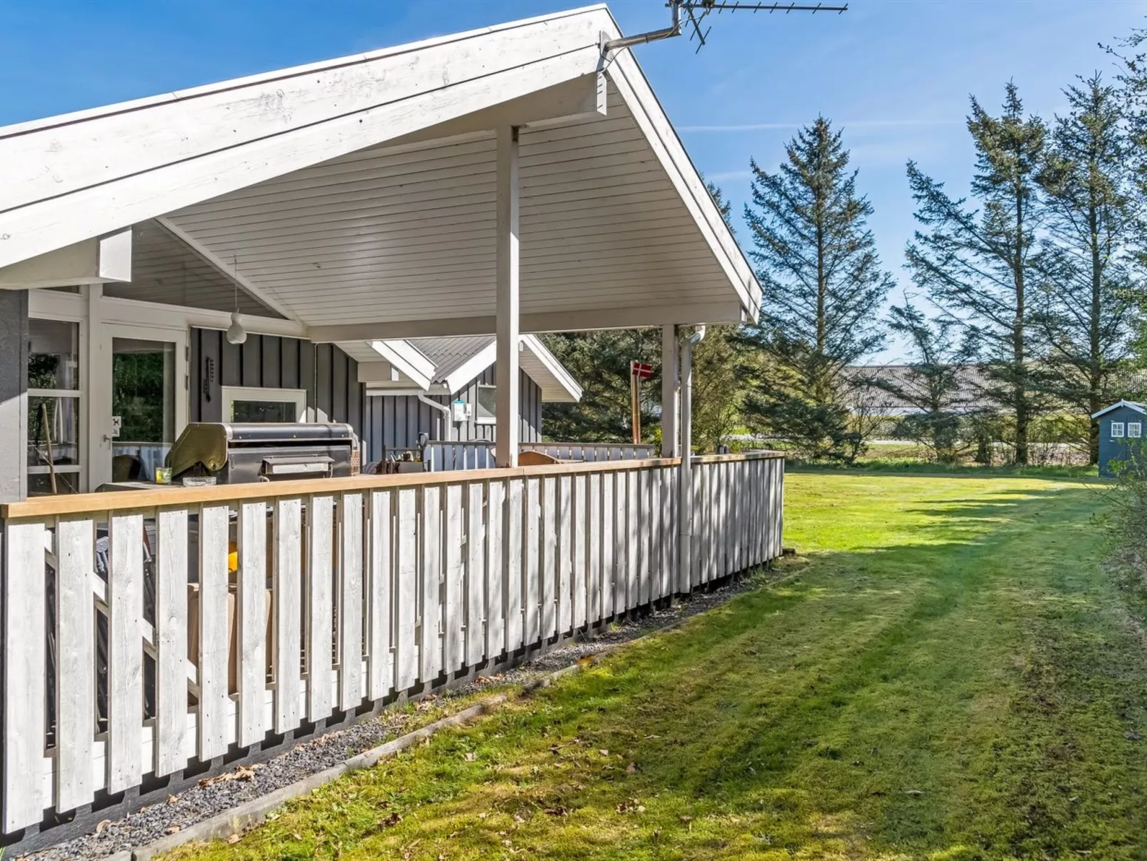 "Elsemaria" - 1.3km from the sea-Outside