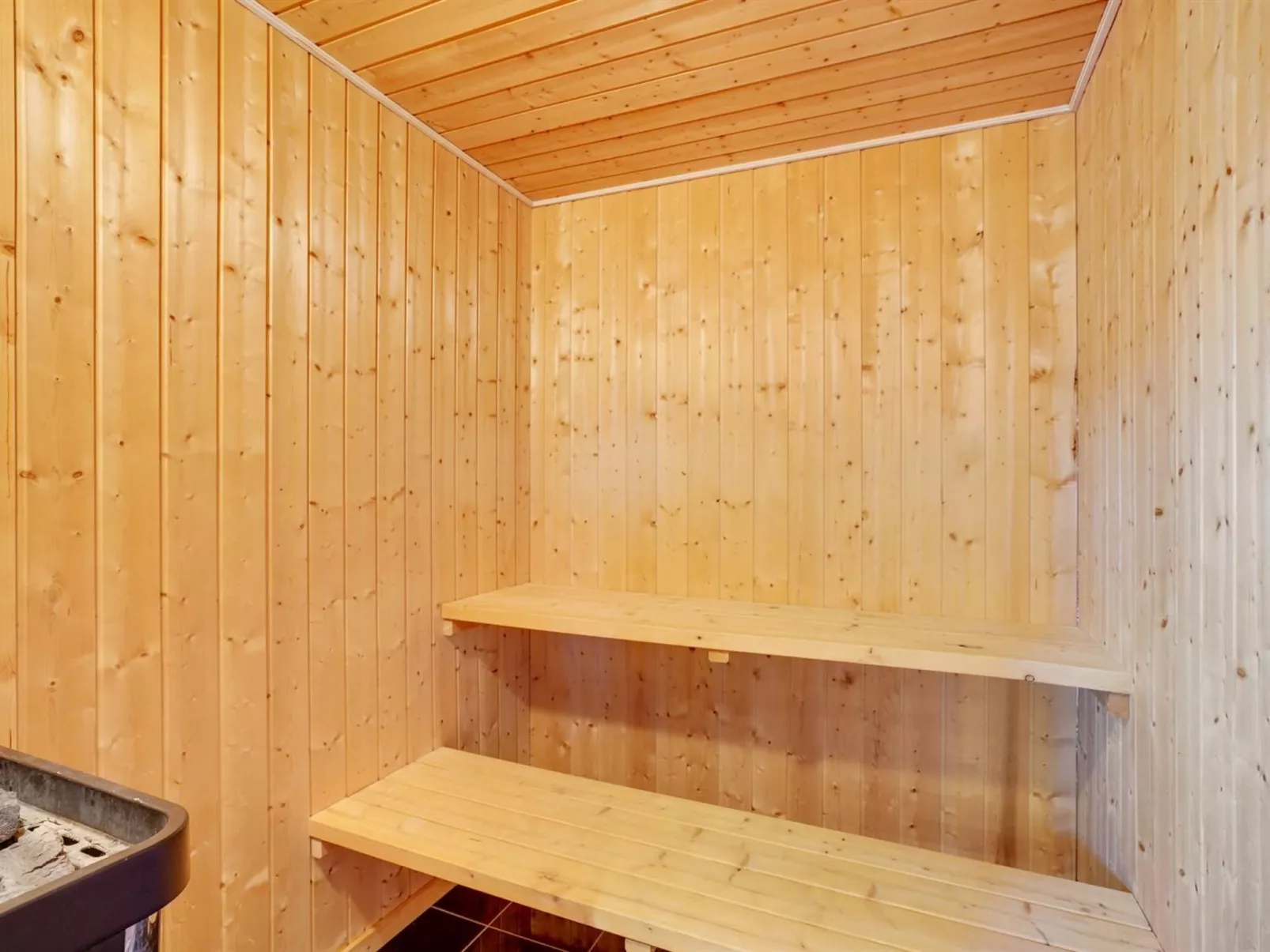 "Eliena" - 500m from the sea-Drinnen