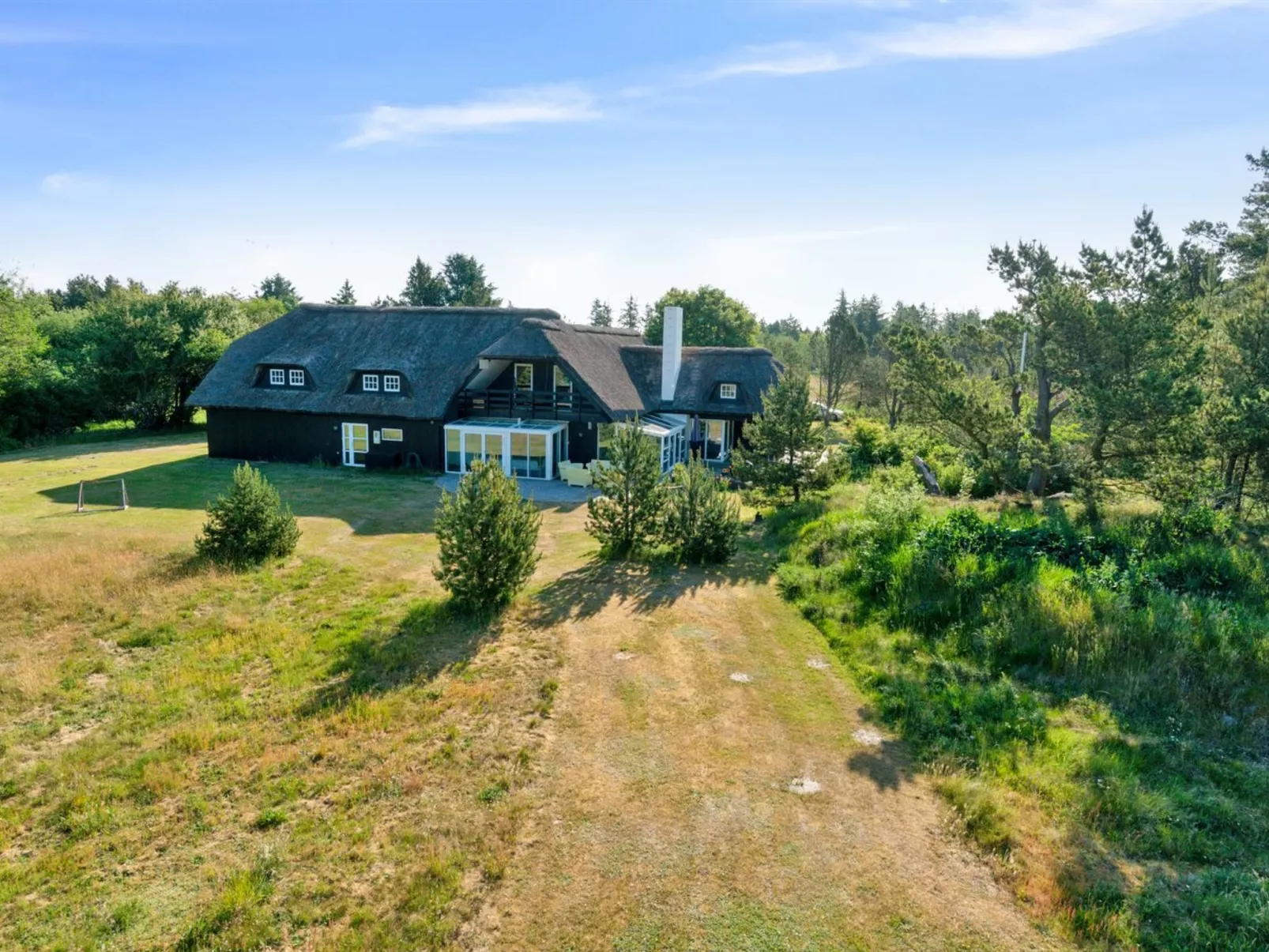 "Gertrudis" - 2km to the fjord-Outside