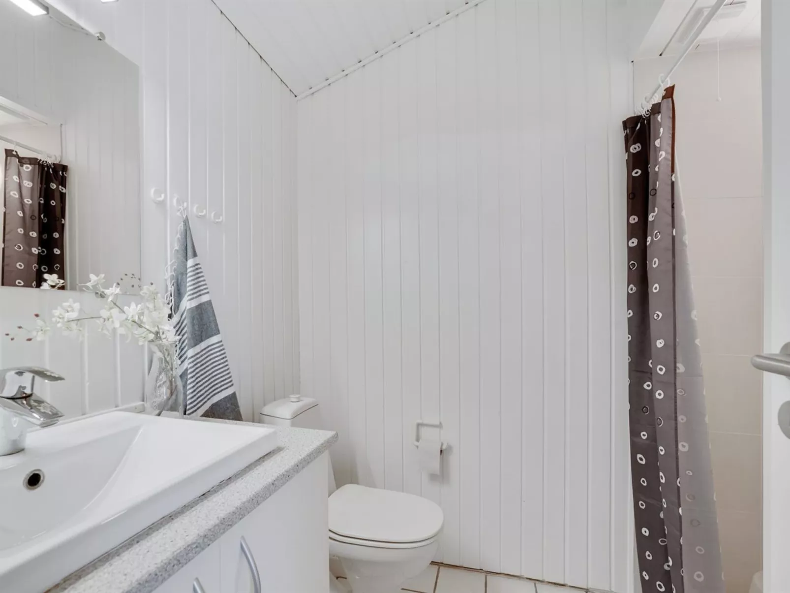 "Serine" - 800m from the sea-Inside