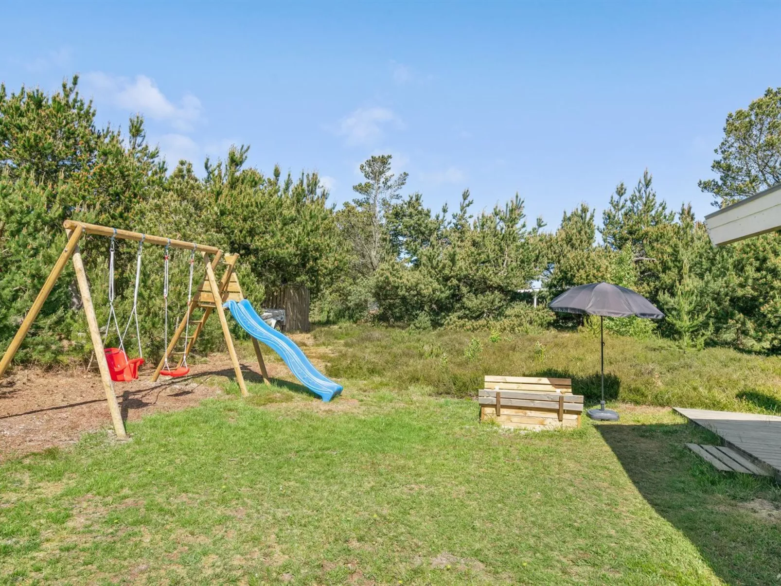 "Hrefna" - 350m from the sea-Draußen