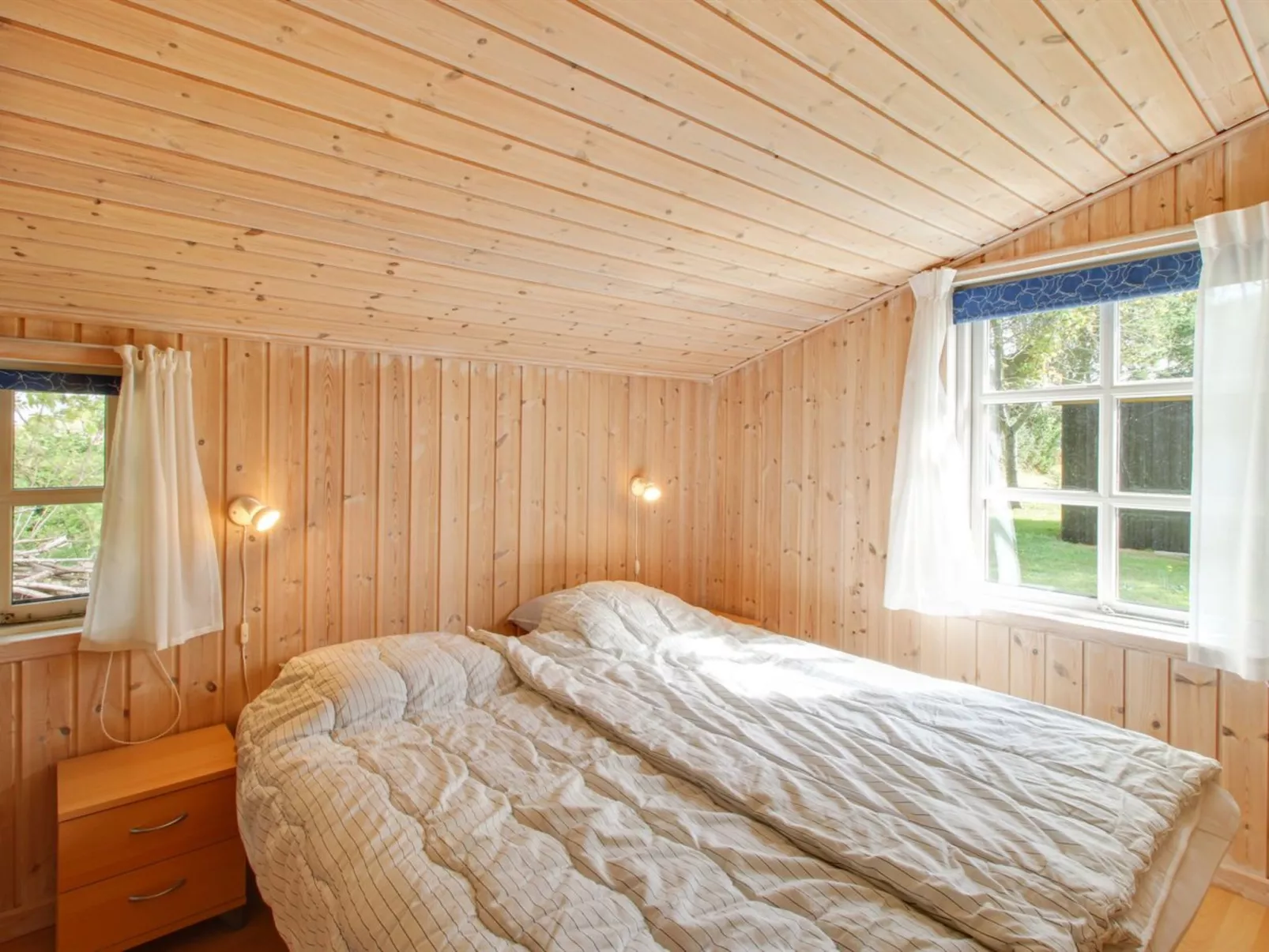 "Salgarth" - 450m from the sea-Inside