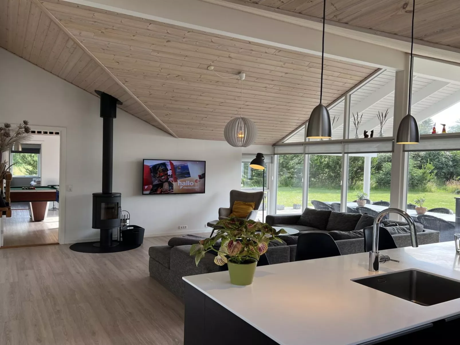 "Ancel" - 1.7km from the sea-Inside