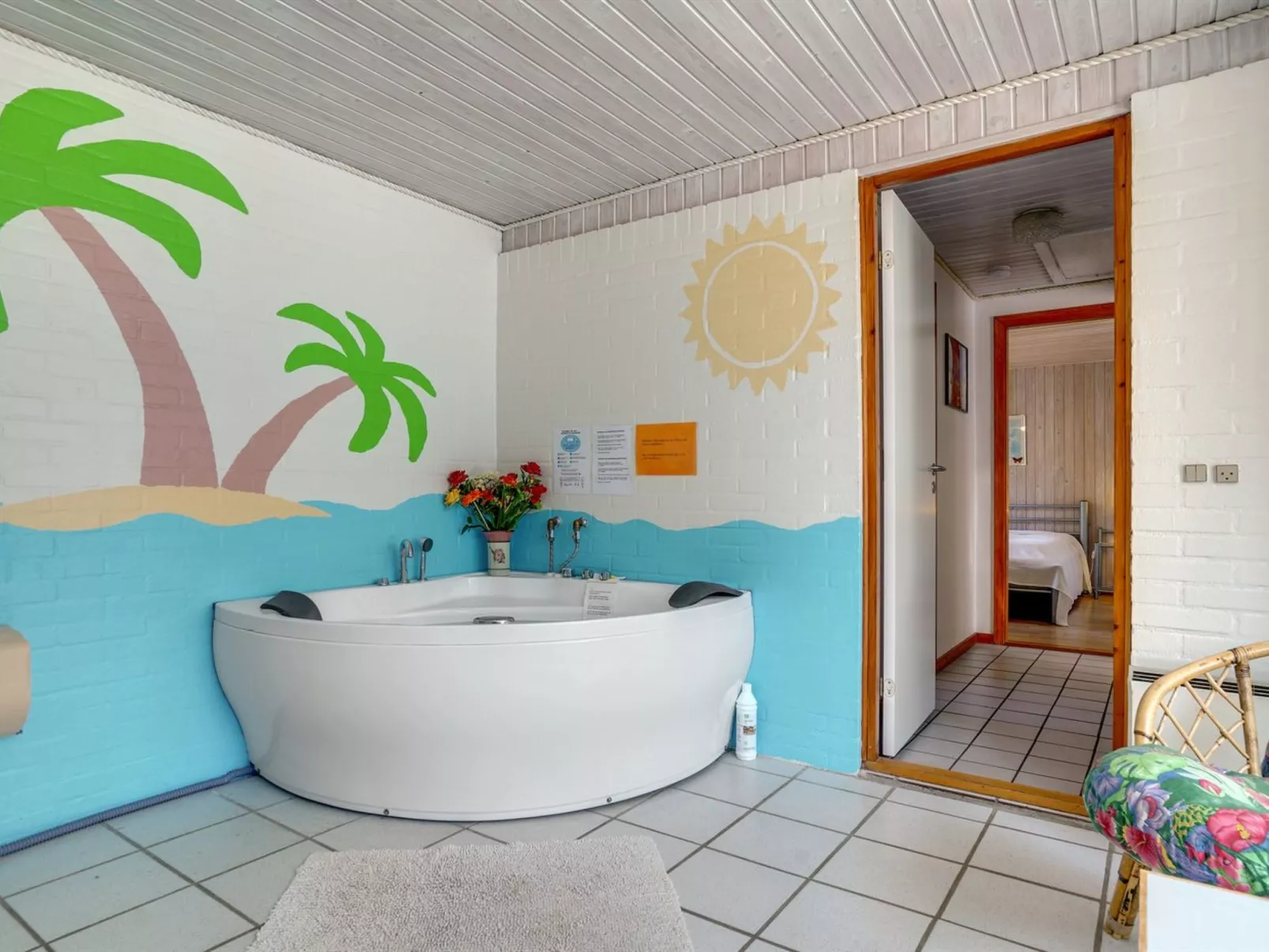 "Sitta" - 400m from the sea-Inside