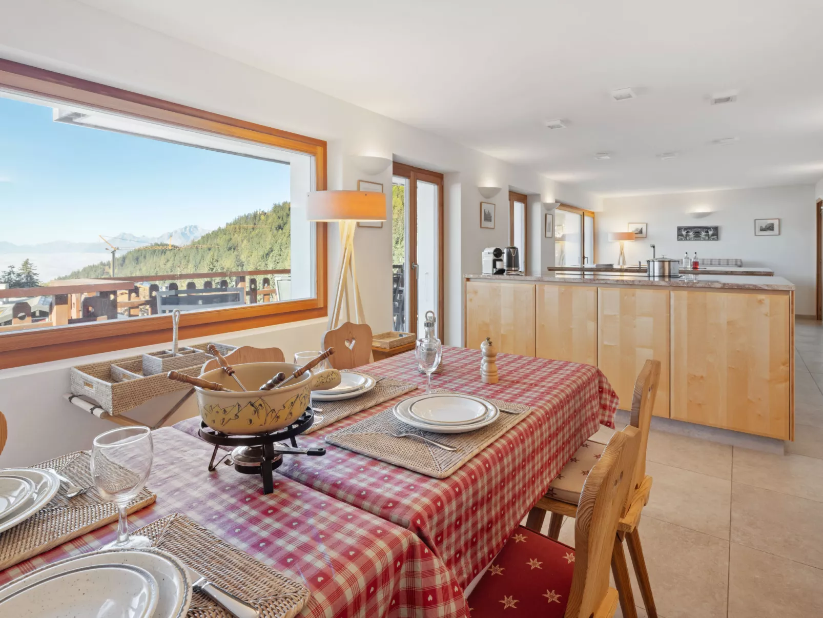 Les Aiguilles Vertes Rez inférieur-Inside