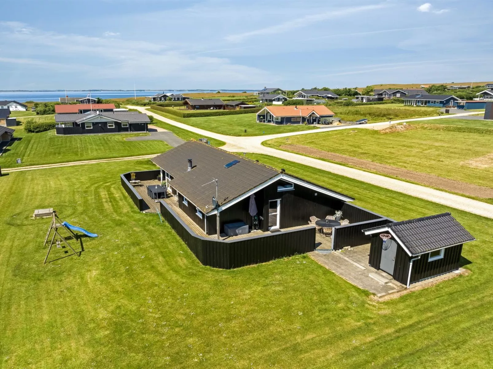 "Samuil" - 300m to the fjord-Dehors