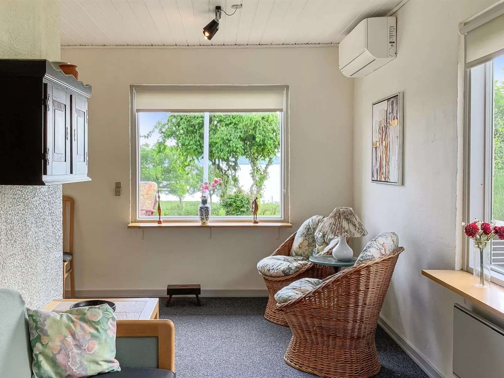 "Launo" - 150m to the fjord-Inside