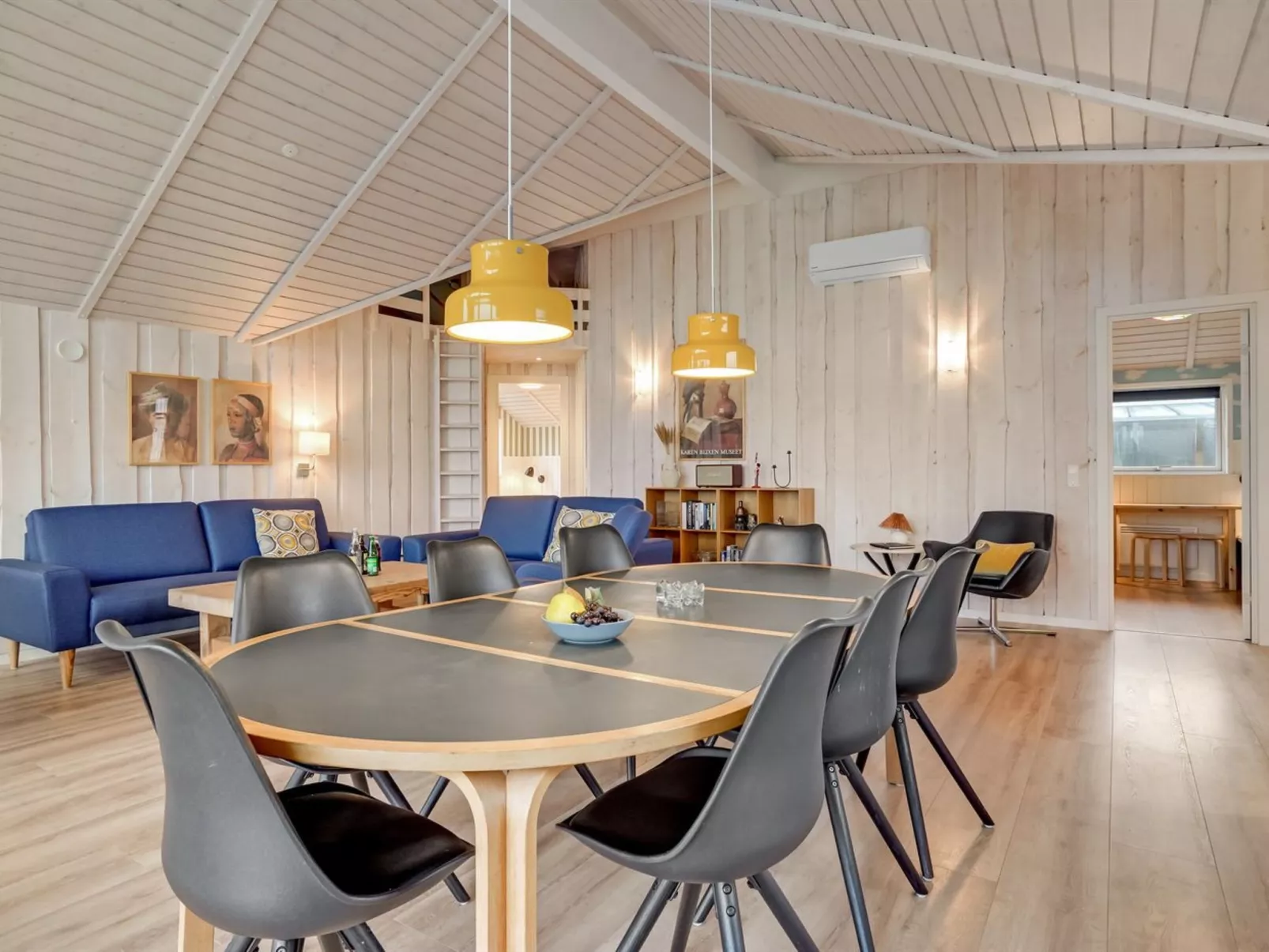 "Ano" - 950m from the sea-Inside