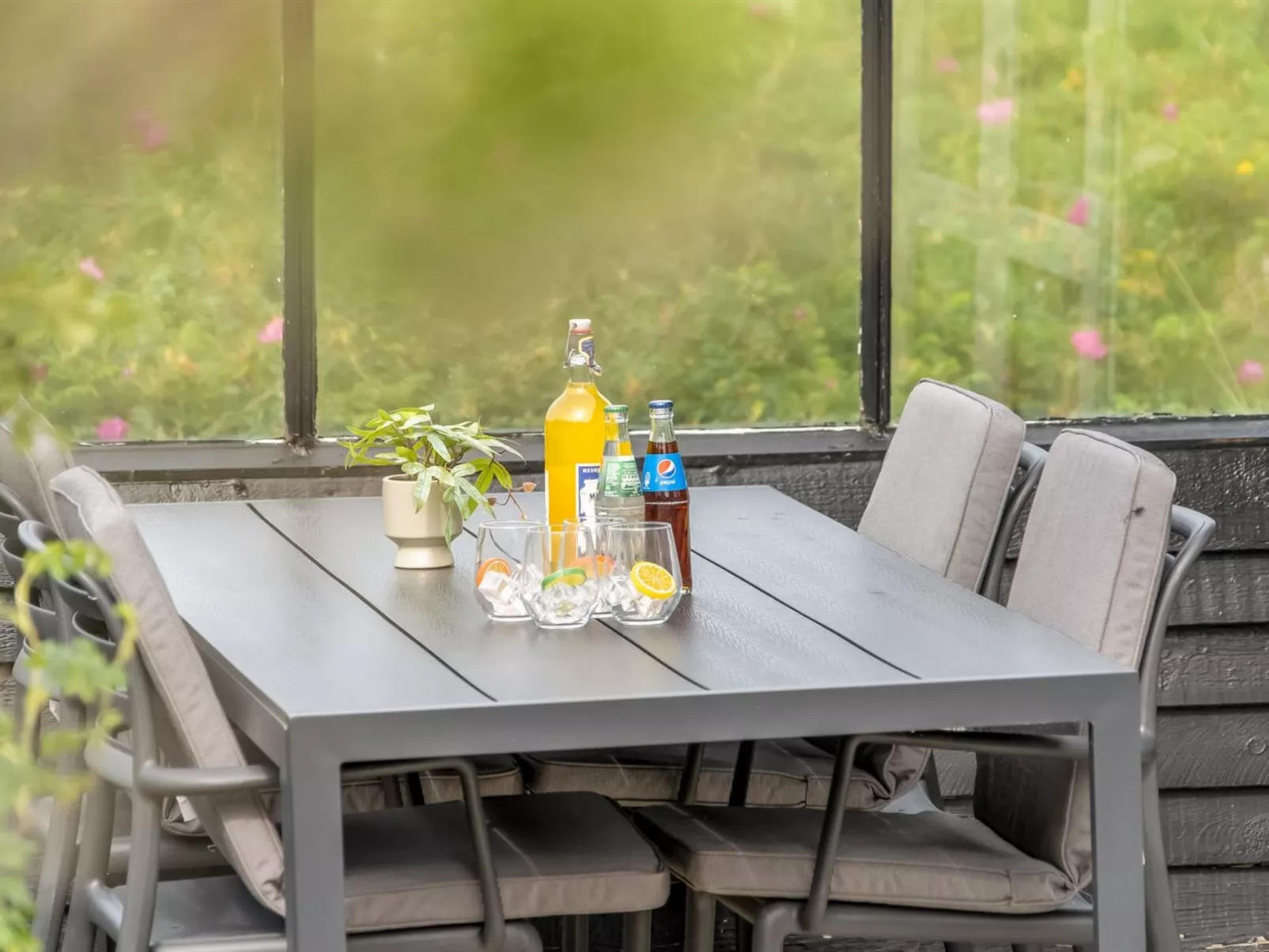 "Thorfrid" - 150m from the sea-Outside