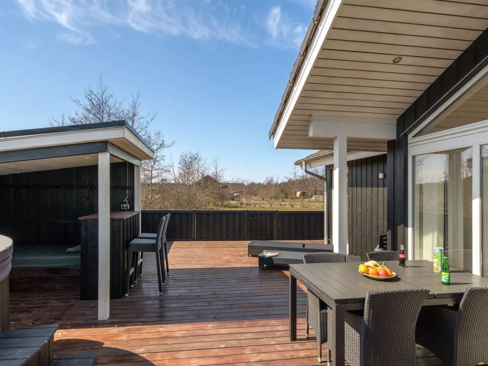 "Dorithea" - 3.5km from the sea-Outside