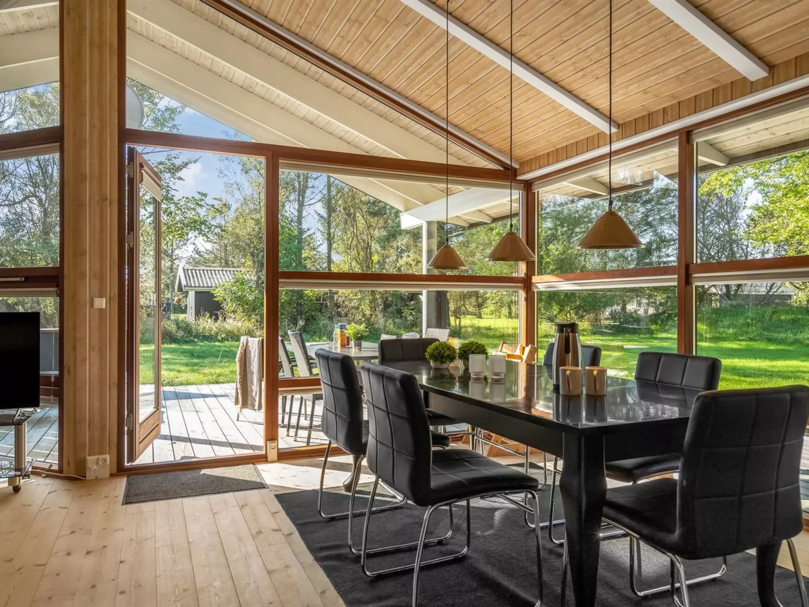 "Emeli" - 1.3km from the sea-Inside