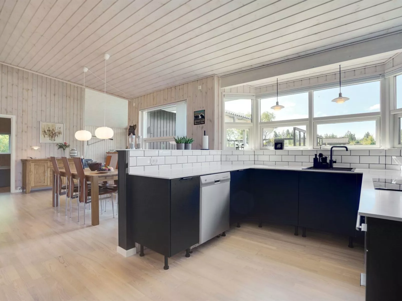 "Herta" - 700m from the sea-Inside