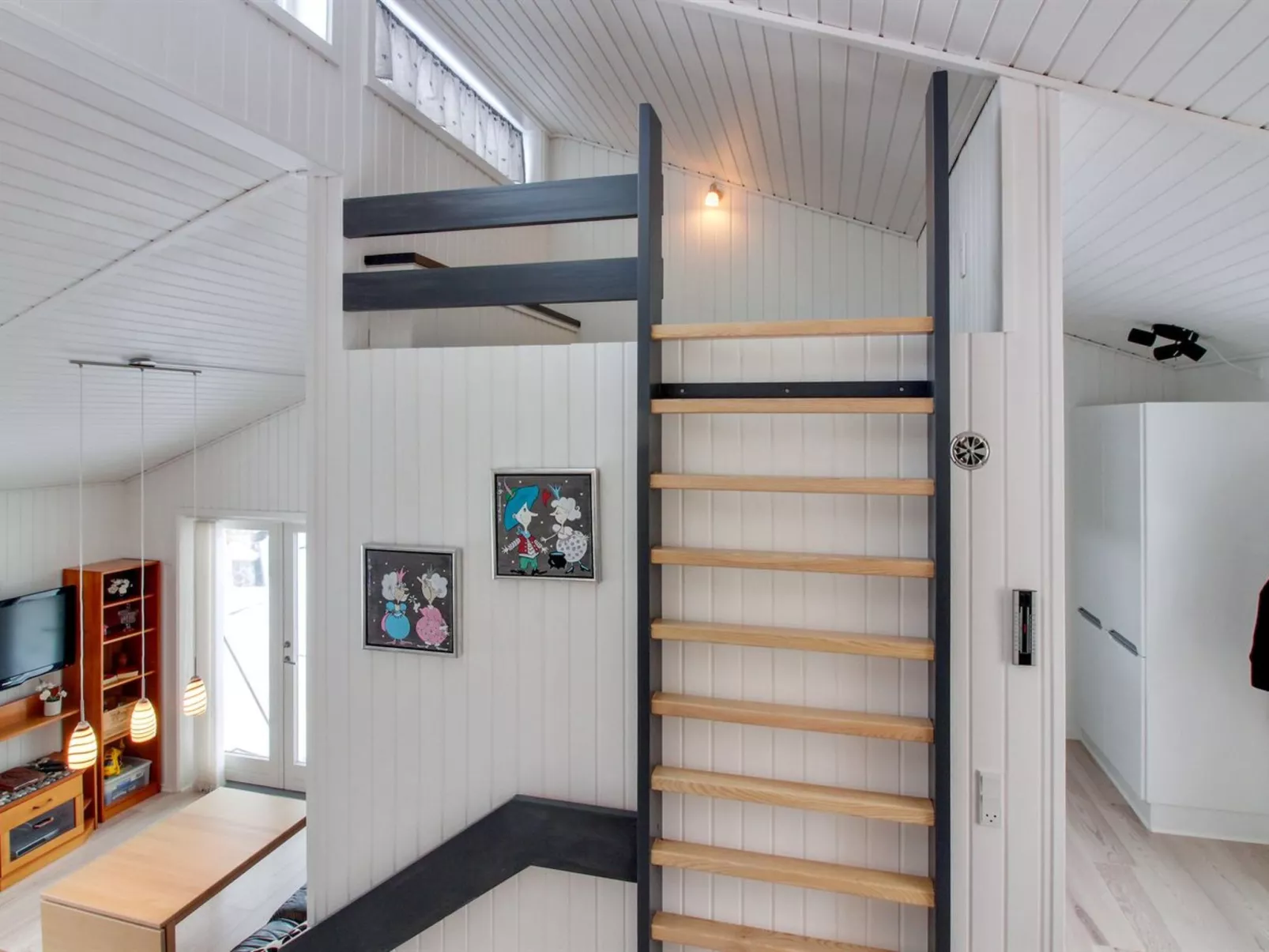 "Antigona" - 250m from the sea-Drinnen