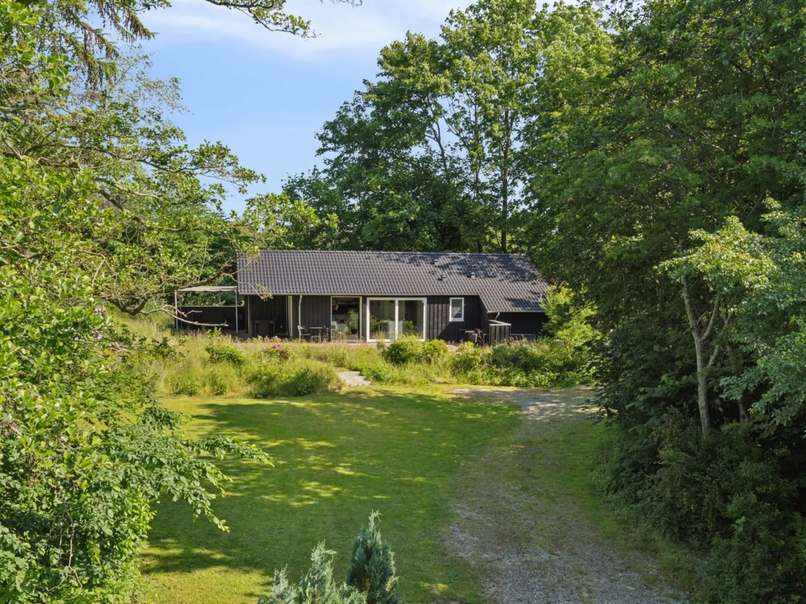 "Thora" - 800m from the sea-Outside