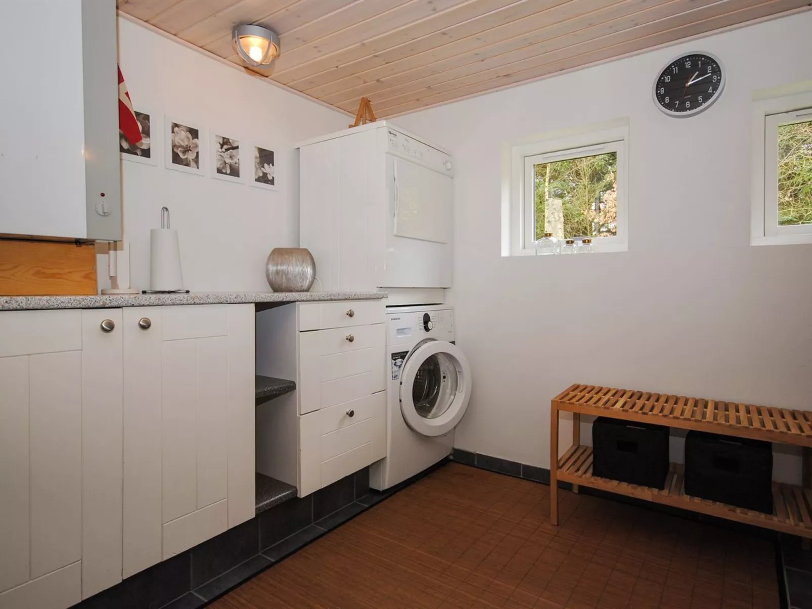 "Oberon" - 3km from the sea-Dedans