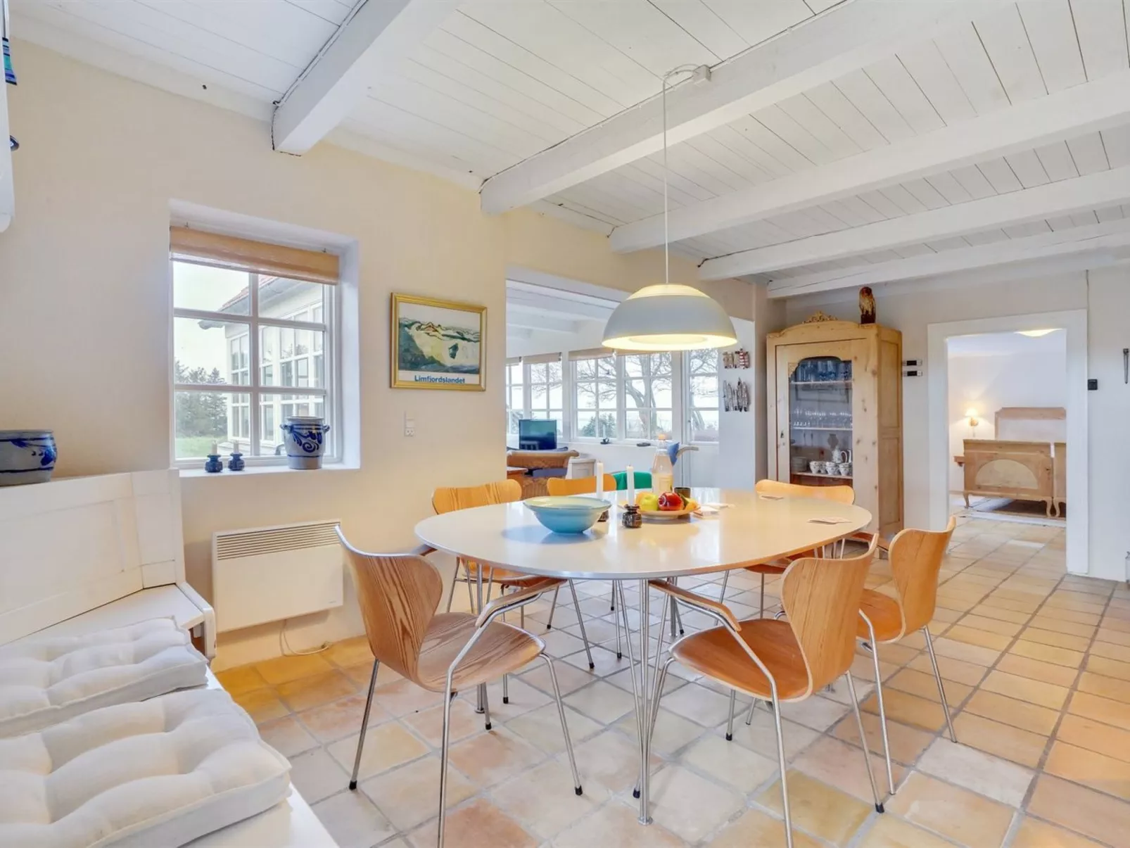 "Althea" - 750m to the fjord-Inside