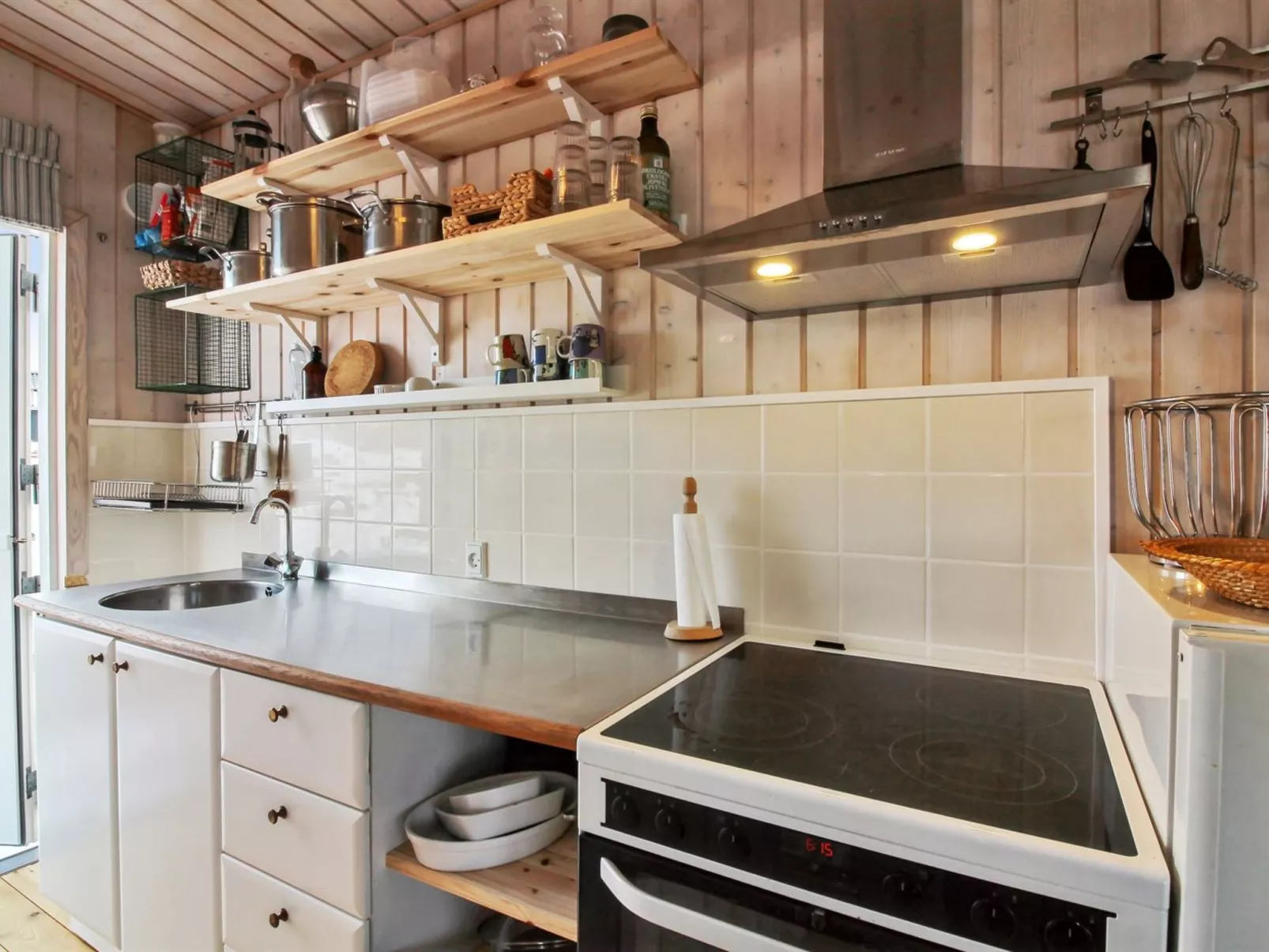 "Adi" - 75m from the sea-Inside