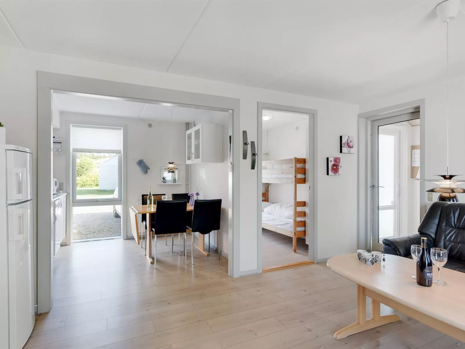 "Maylin" - 2.3km from the sea-Dedans