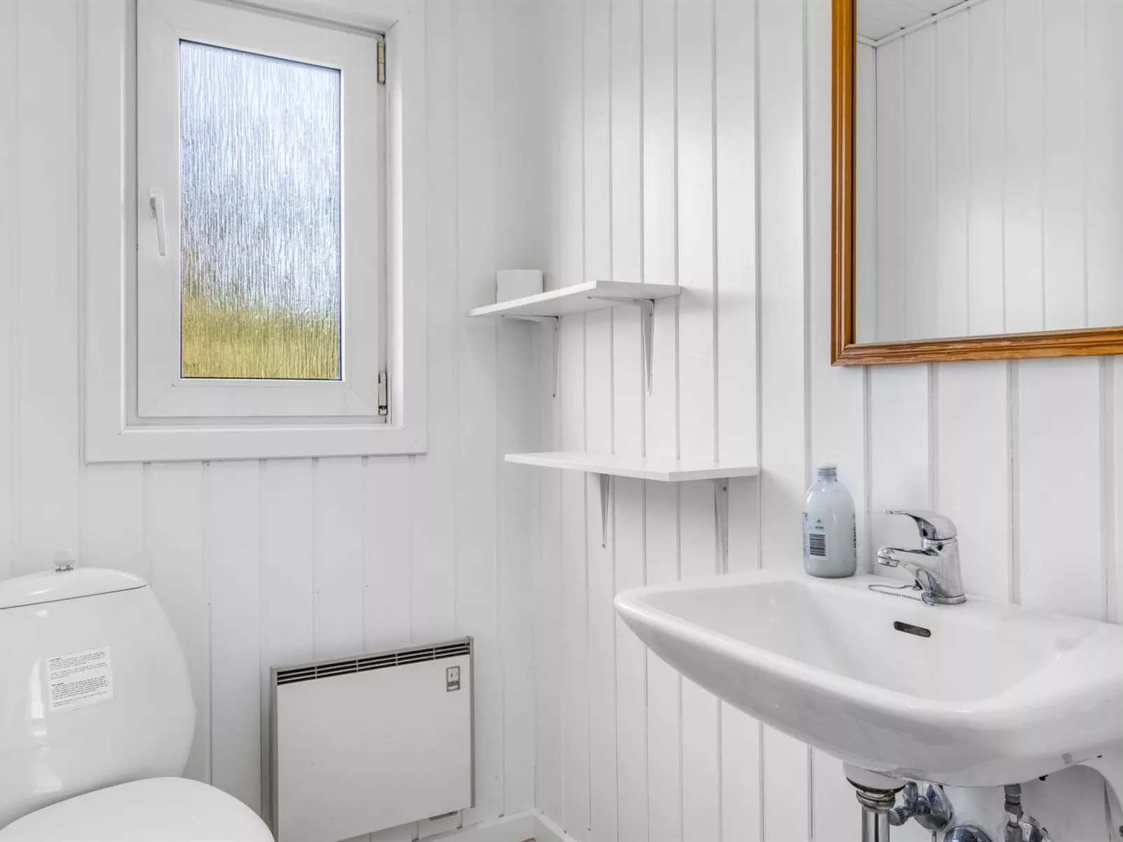 "Arnold" - 3.3km from the sea-Dedans