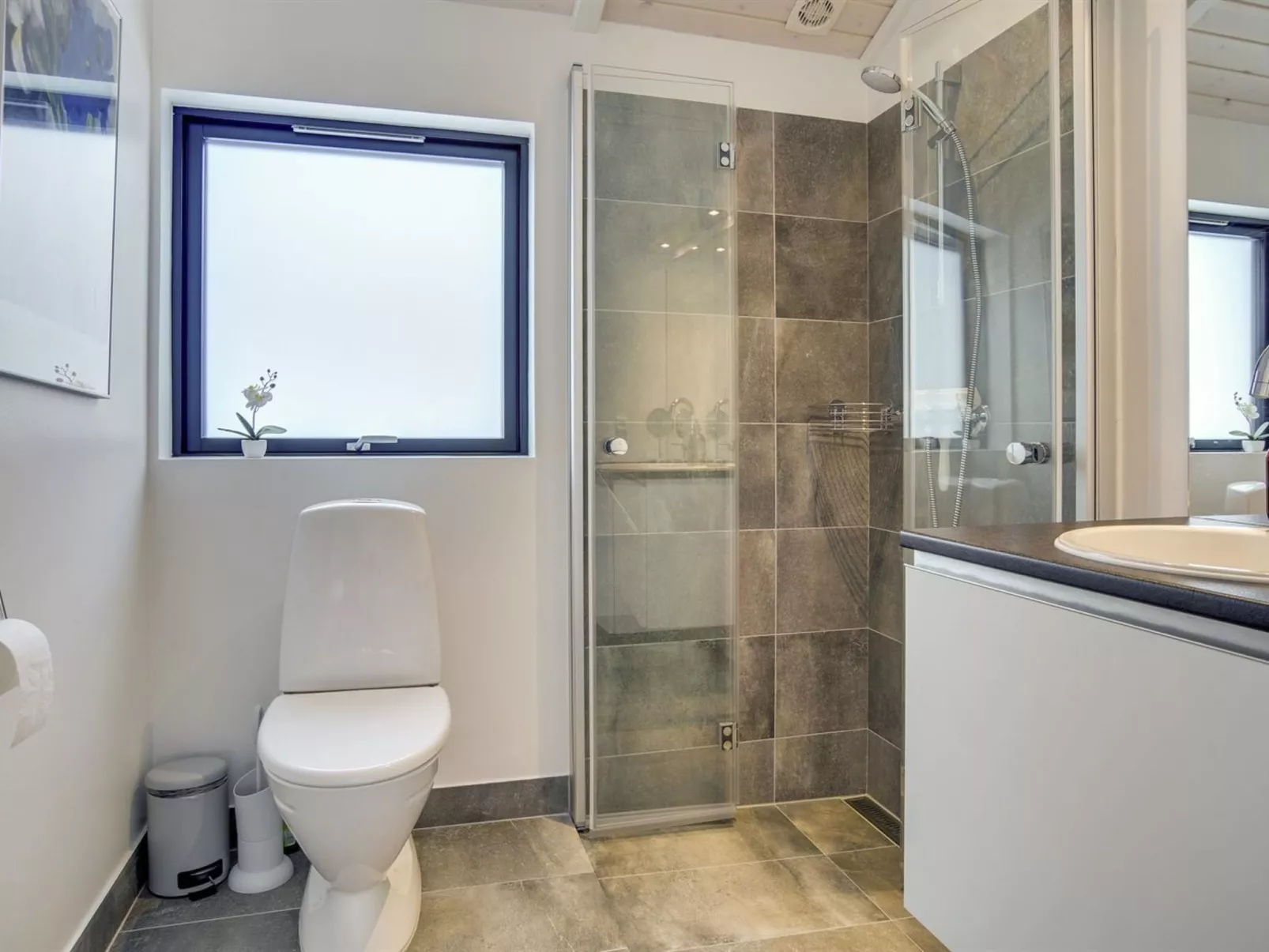 "Hildegard" - 1.5km from the sea-Drinnen