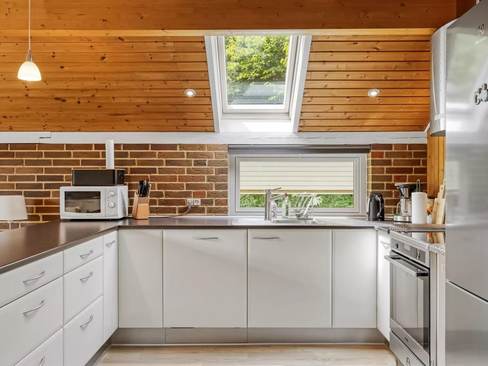 "Pance" - 20km to the fjord-Dedans