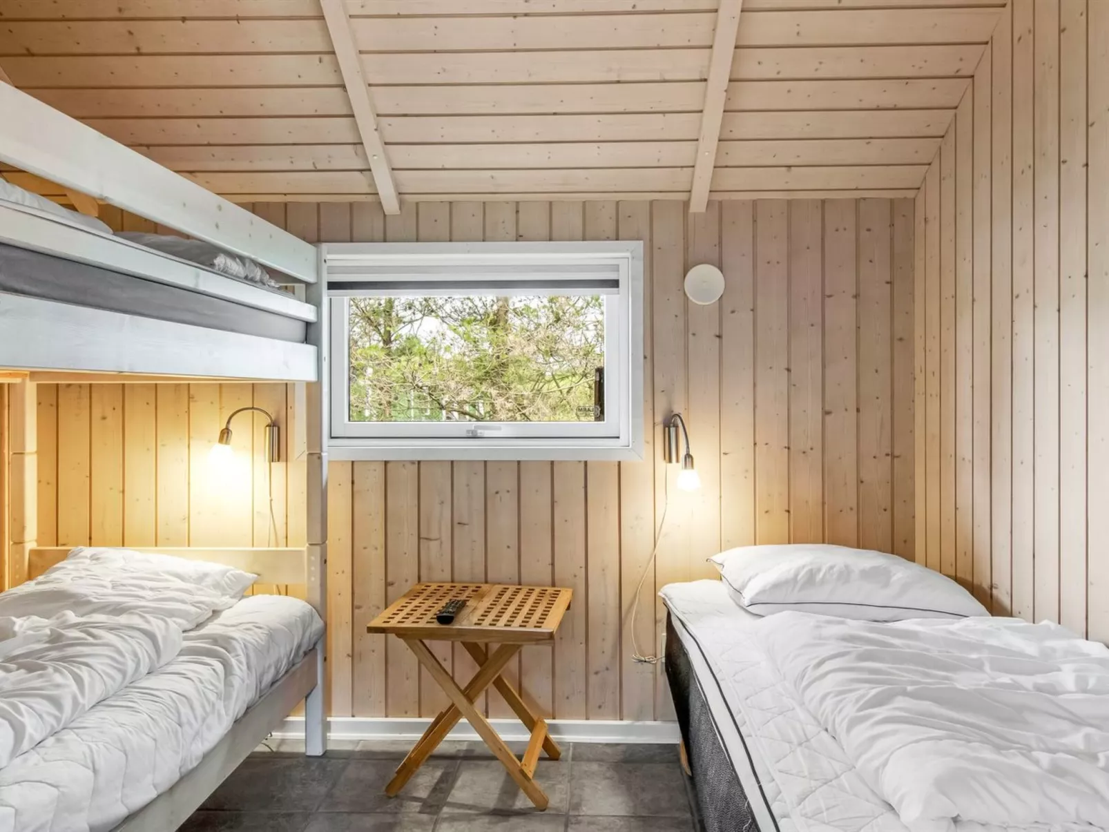 "Svenny" - 800m from the sea-Dedans