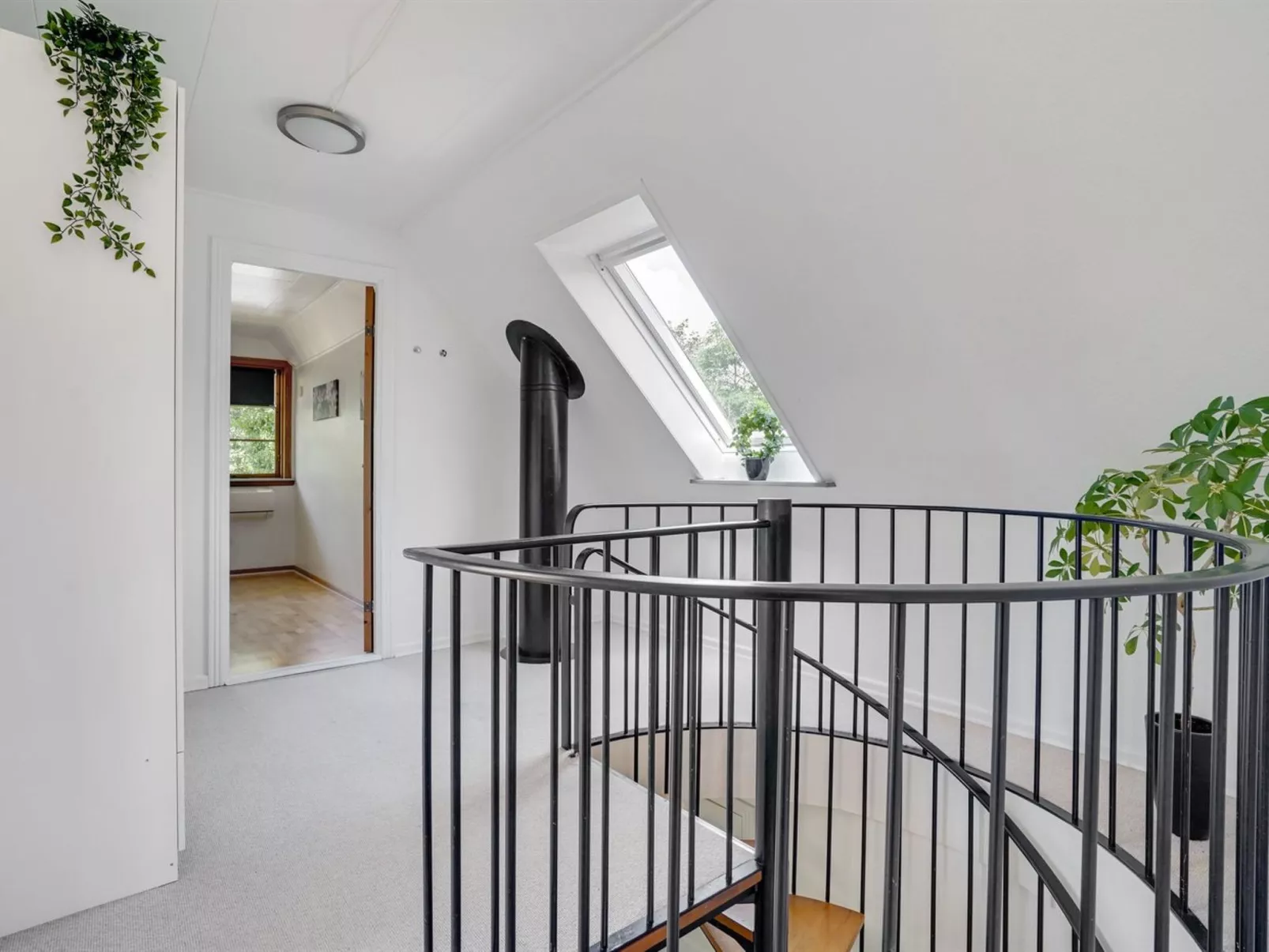 "Marka" - 2.5km from the sea-Inside