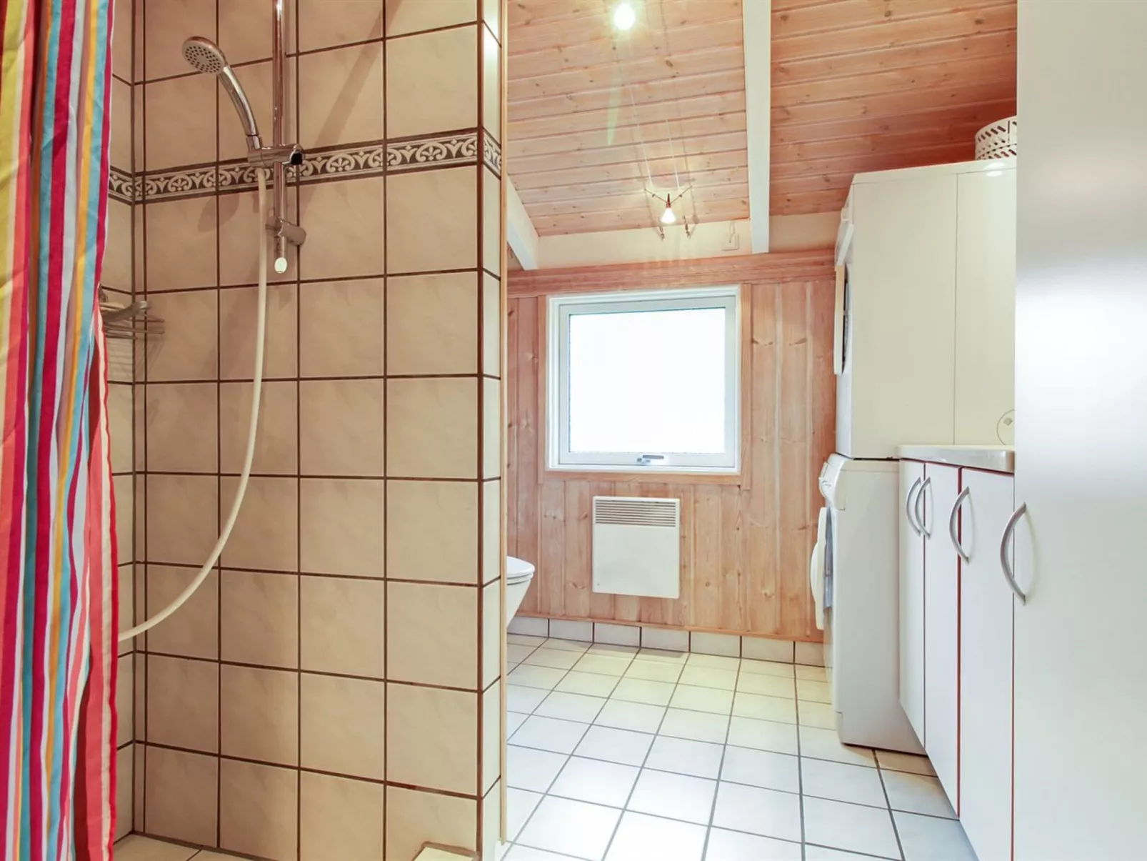 "Danika" - 800m from the sea-Drinnen