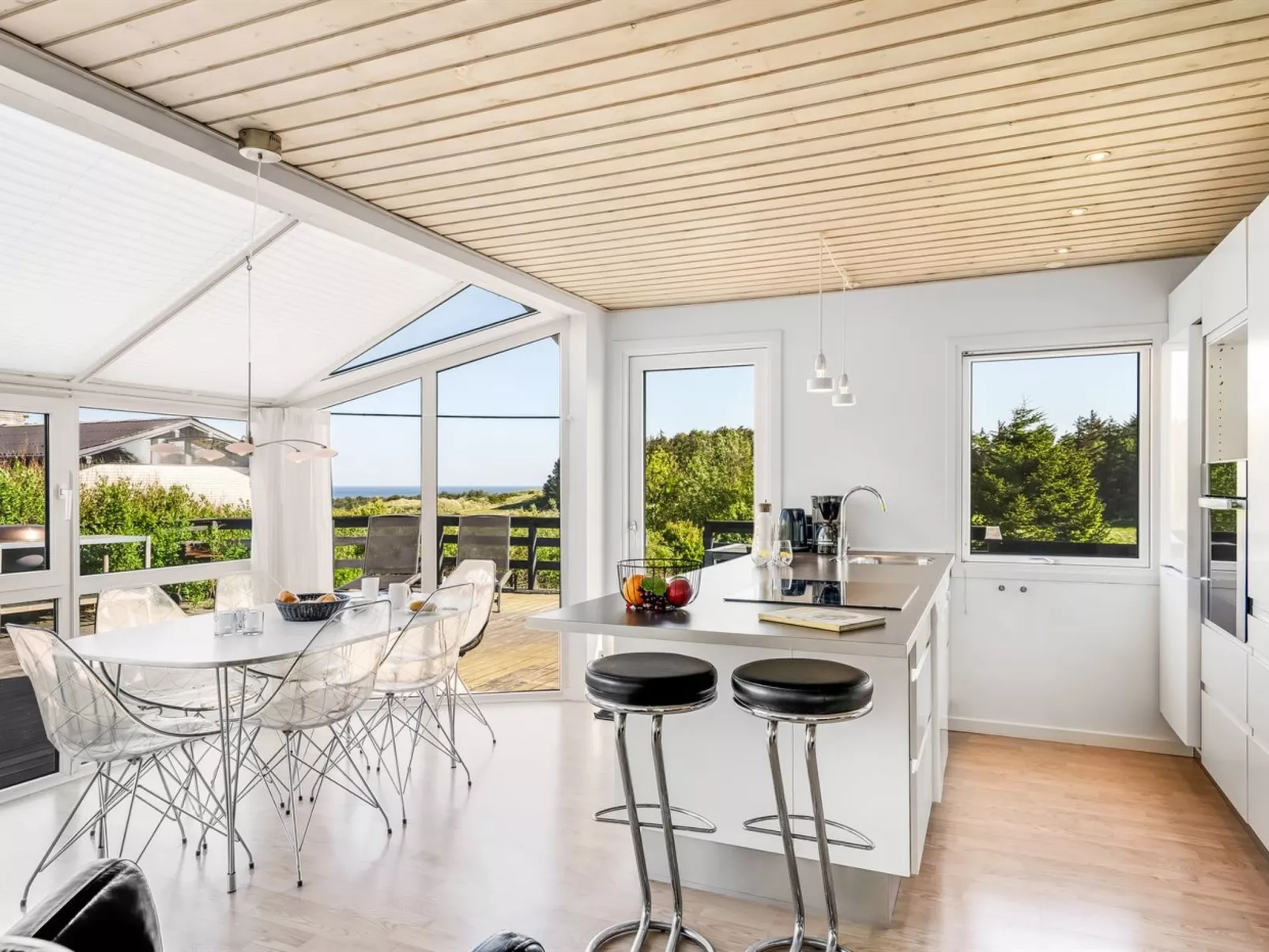 "Gildo" - 932m from the sea-Dedans