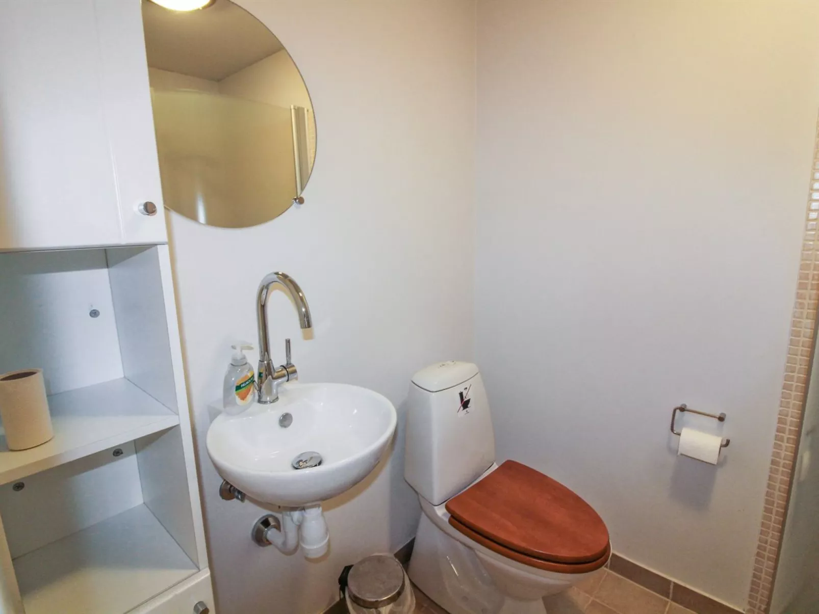 "Lutz" - 6km from the sea-Inside