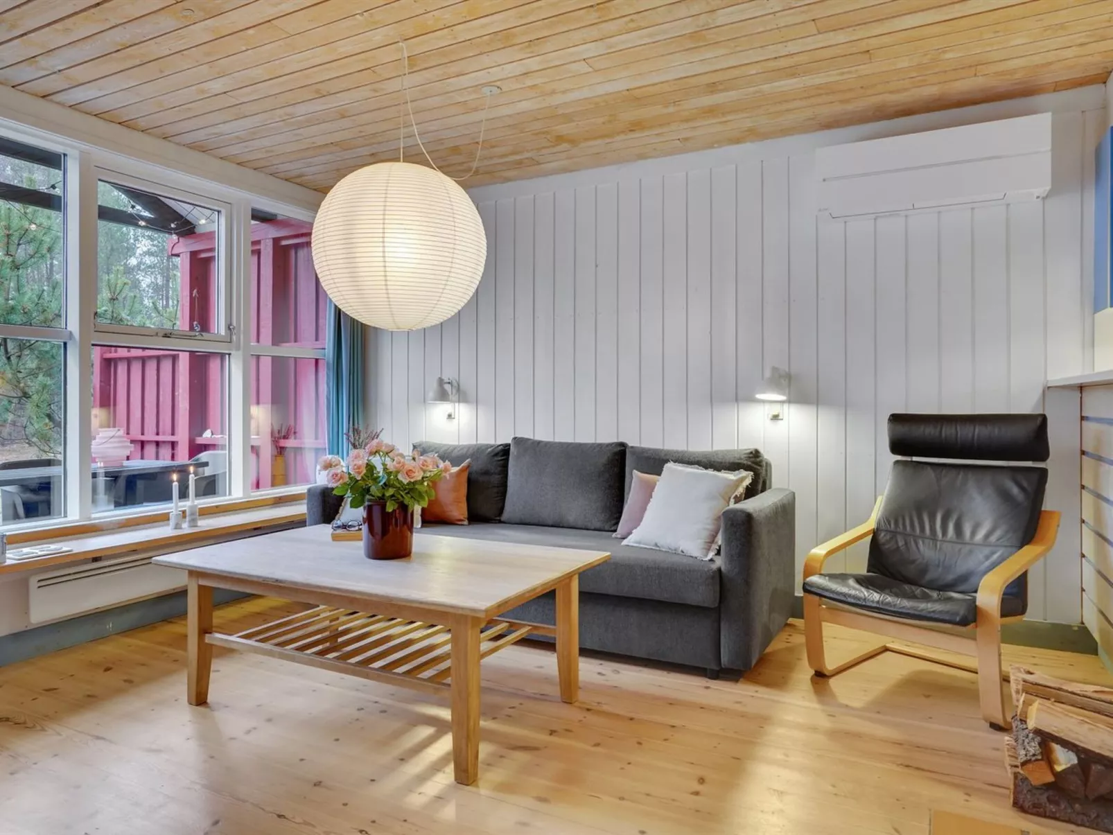 "Ferbine" - 400m from the sea-Inside