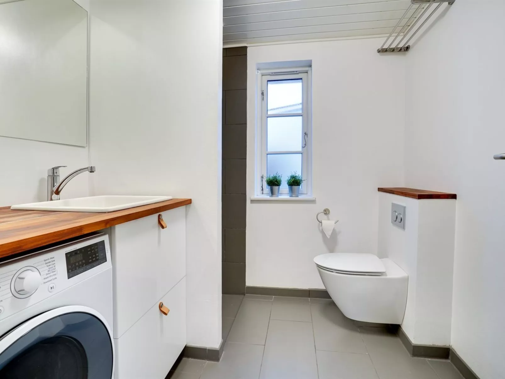 "Sofine" - 250m from the sea-Inside