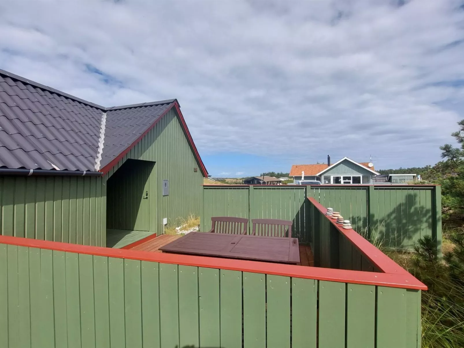 "Rayne" -  from the sea-Draußen