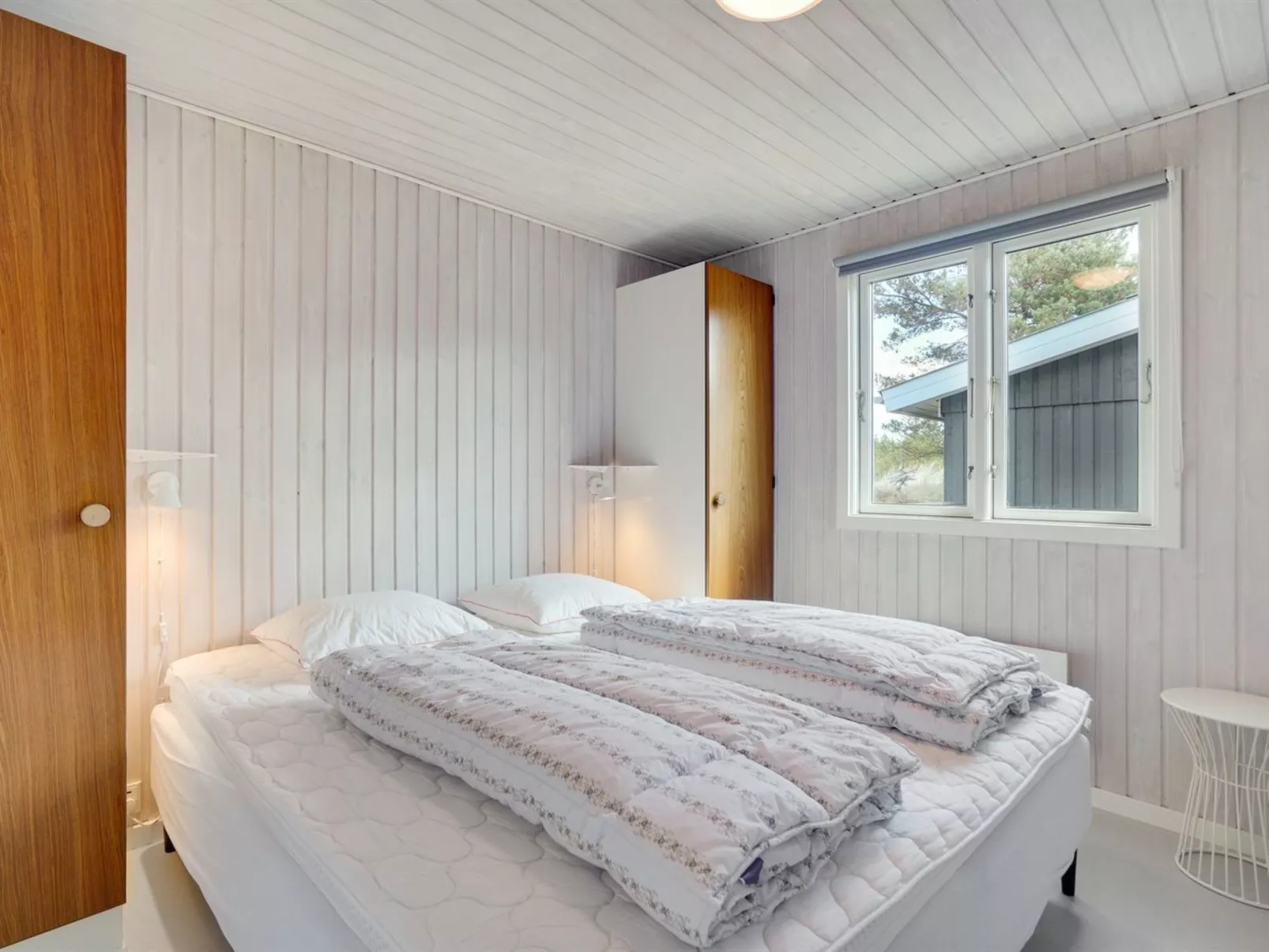 "Absolon" - 1.5km from the sea-Inside