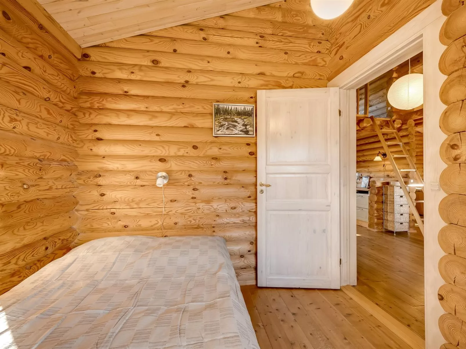 "Rajka" - 300m to the fjord-Dedans