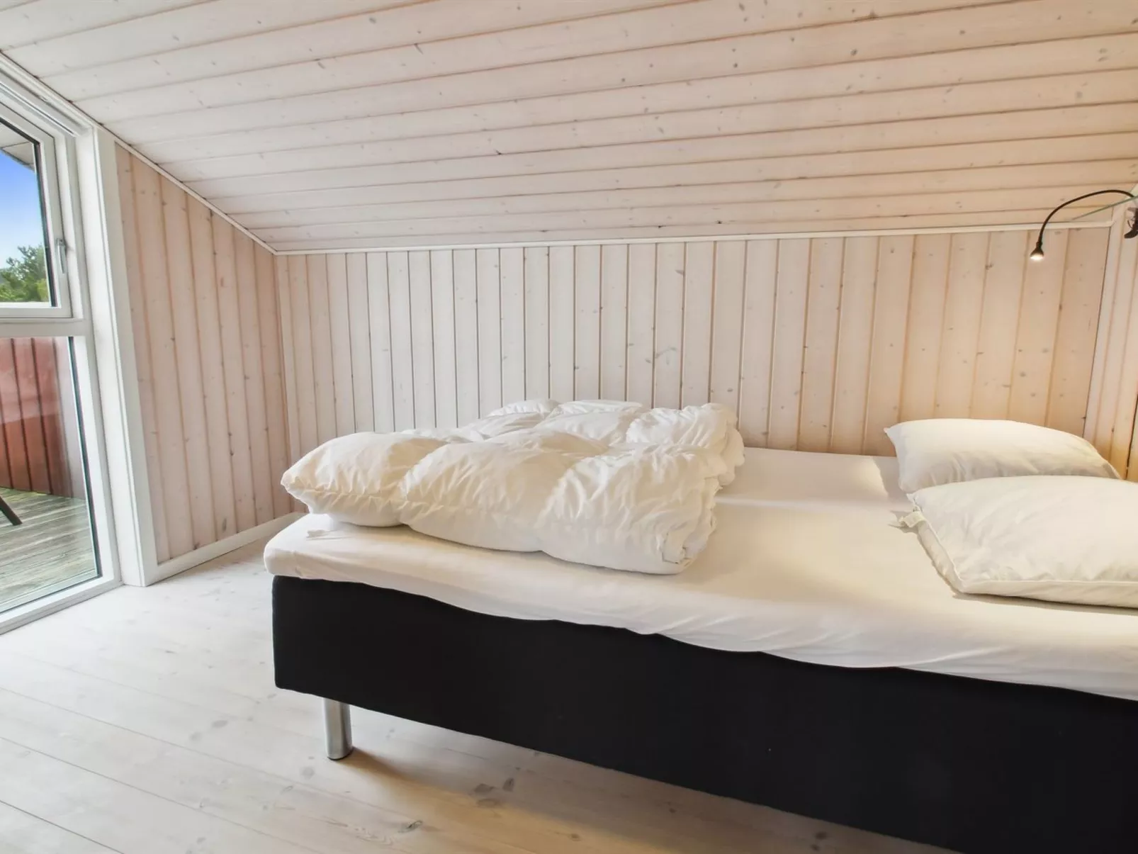 "Tiane" - 800m from the sea-Inside