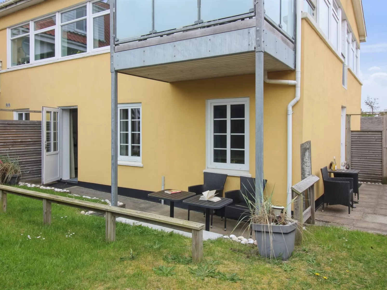 "Ingert" - 250m from the sea-Draußen